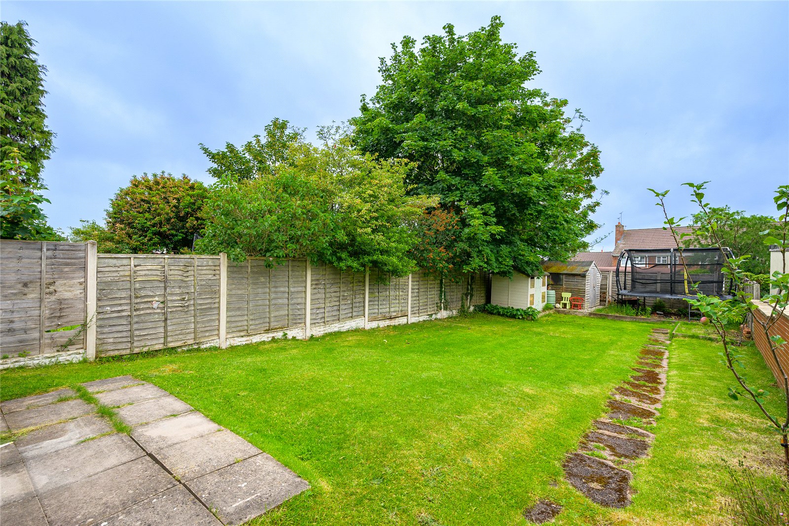 Kinfare Drive, Tettenhall, Wolverhampton, WV6 - DB Roberts