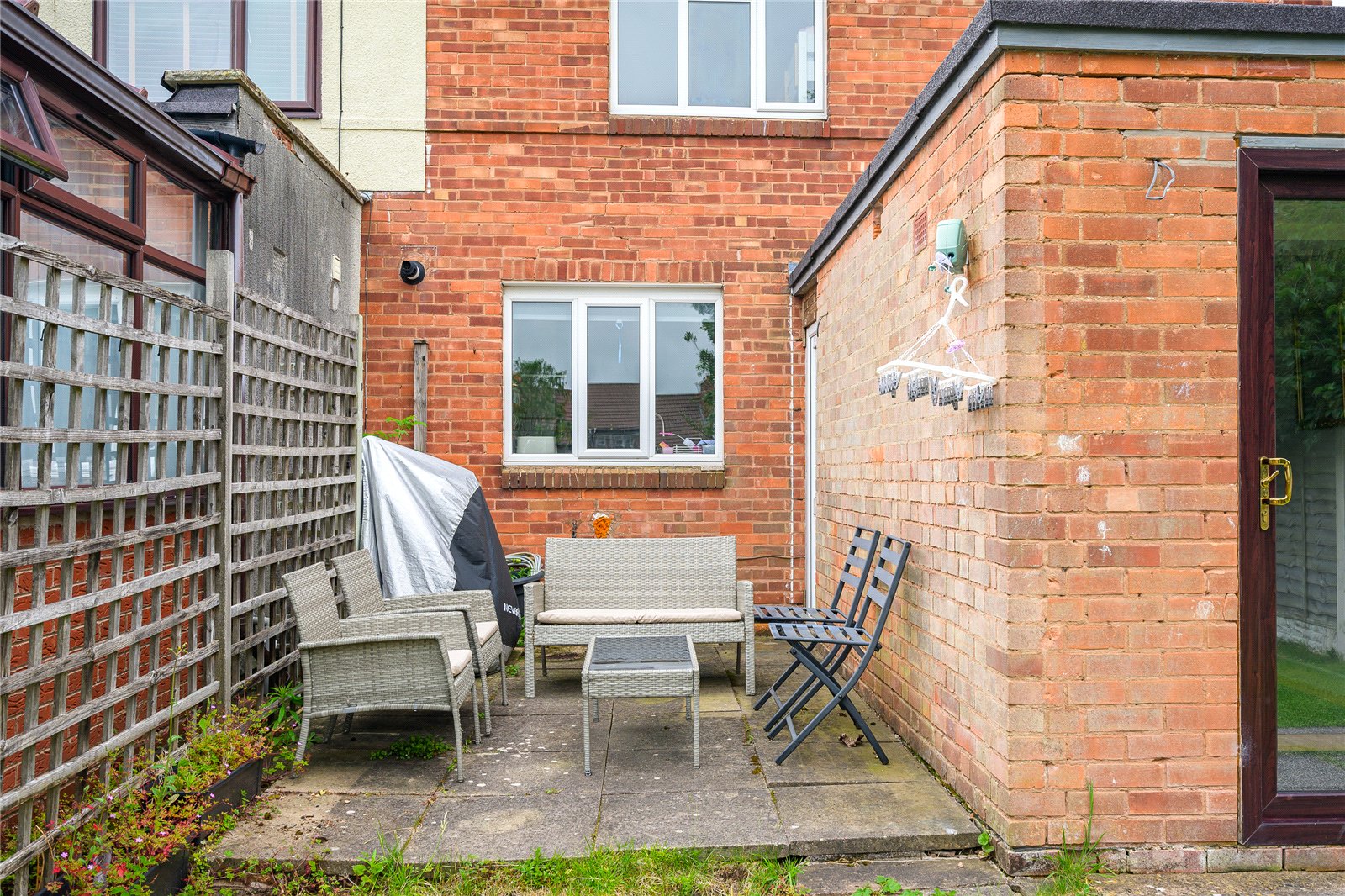 Kinfare Drive, Tettenhall, Wolverhampton, WV6 - DB Roberts