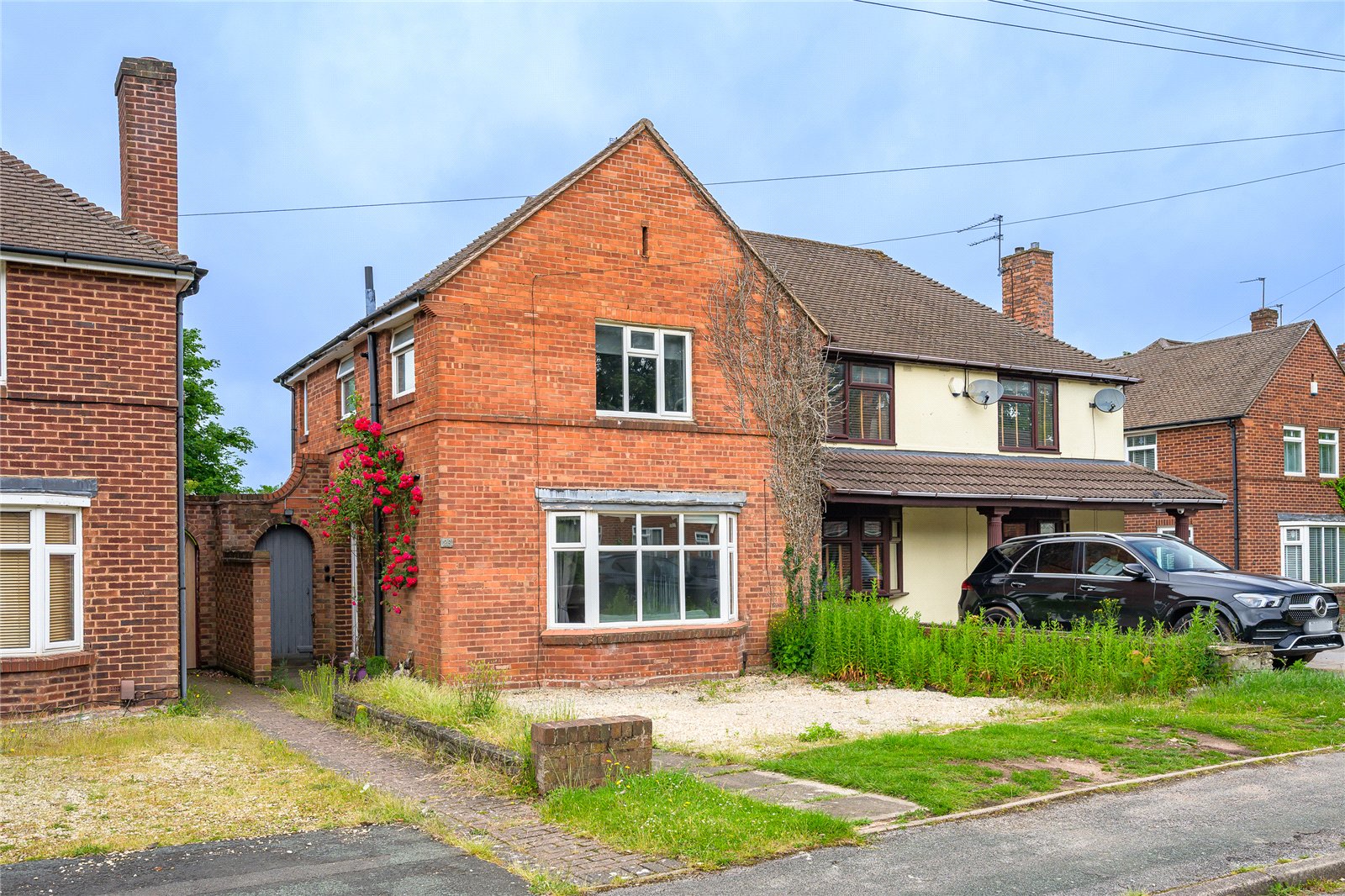 Kinfare Drive, Tettenhall, Wolverhampton, WV6 - DB Roberts