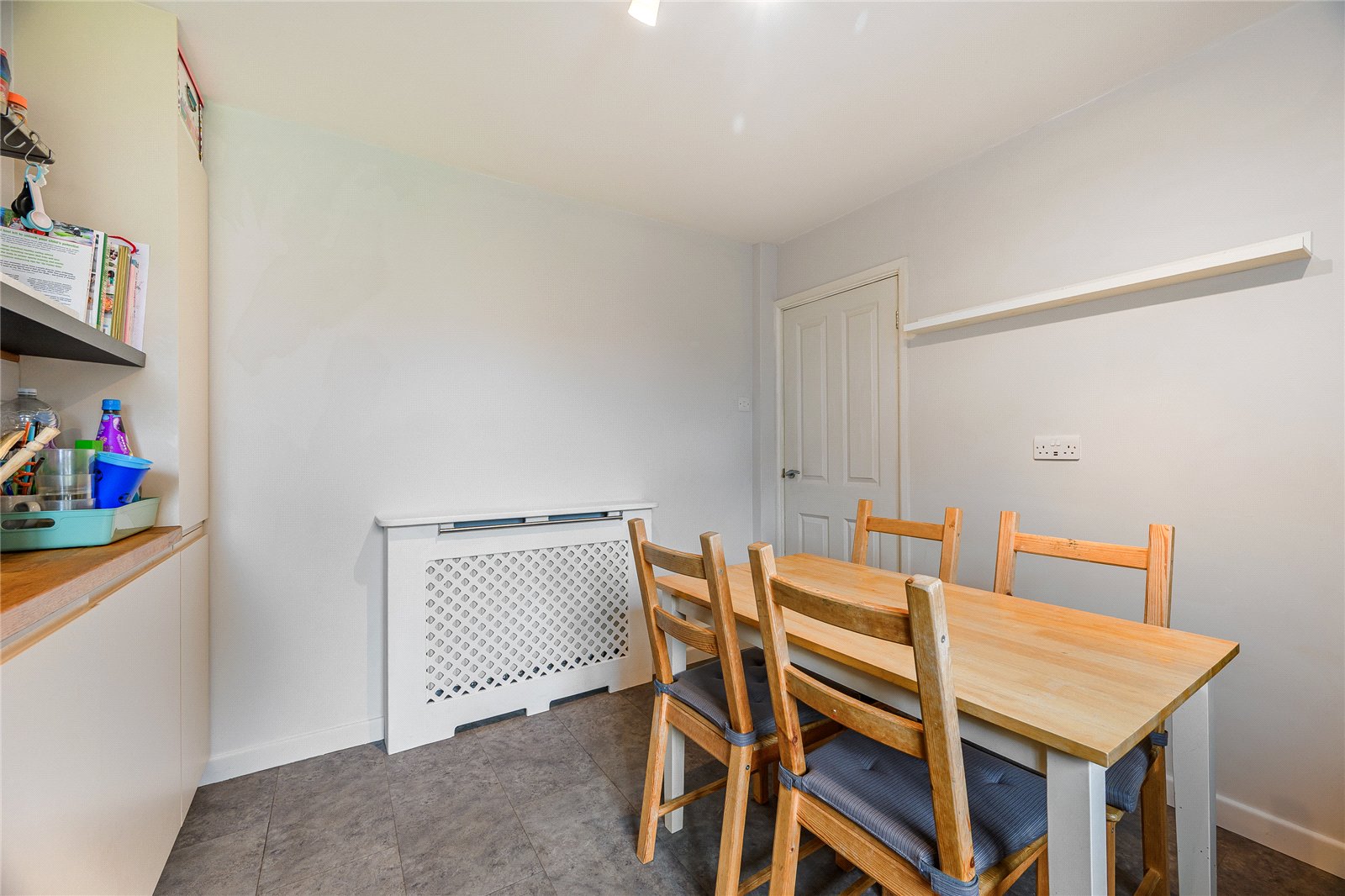 Kinfare Drive, Tettenhall, Wolverhampton, WV6 - DB Roberts