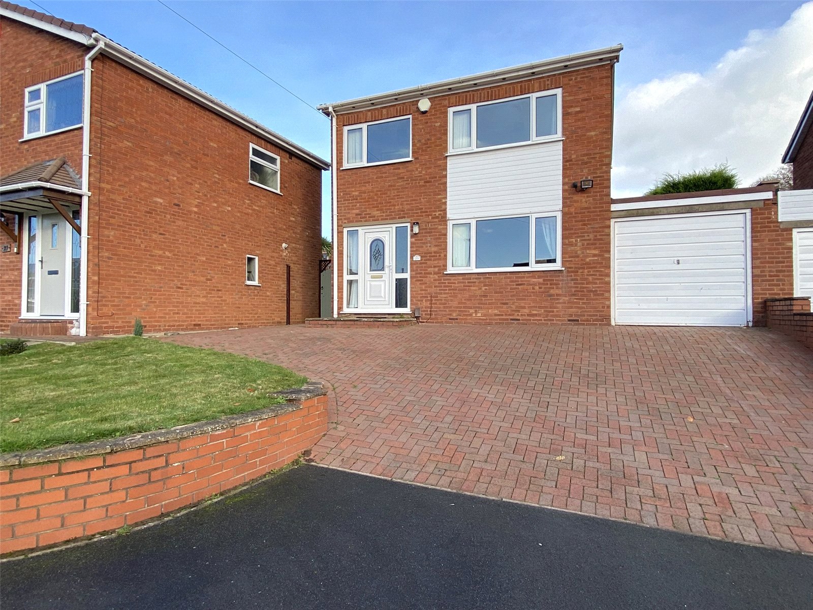 Henley Drive, Trench, Telford, TF2 - DB Roberts