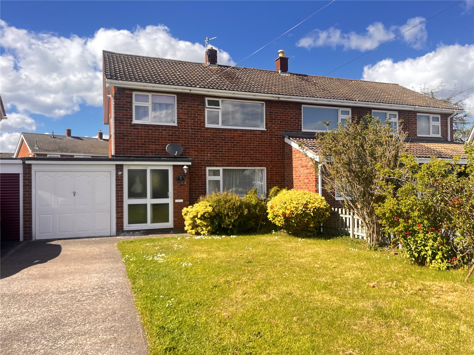 Ashford Drive, Heath Farm, Shrewsbury, SY1 - DB Roberts