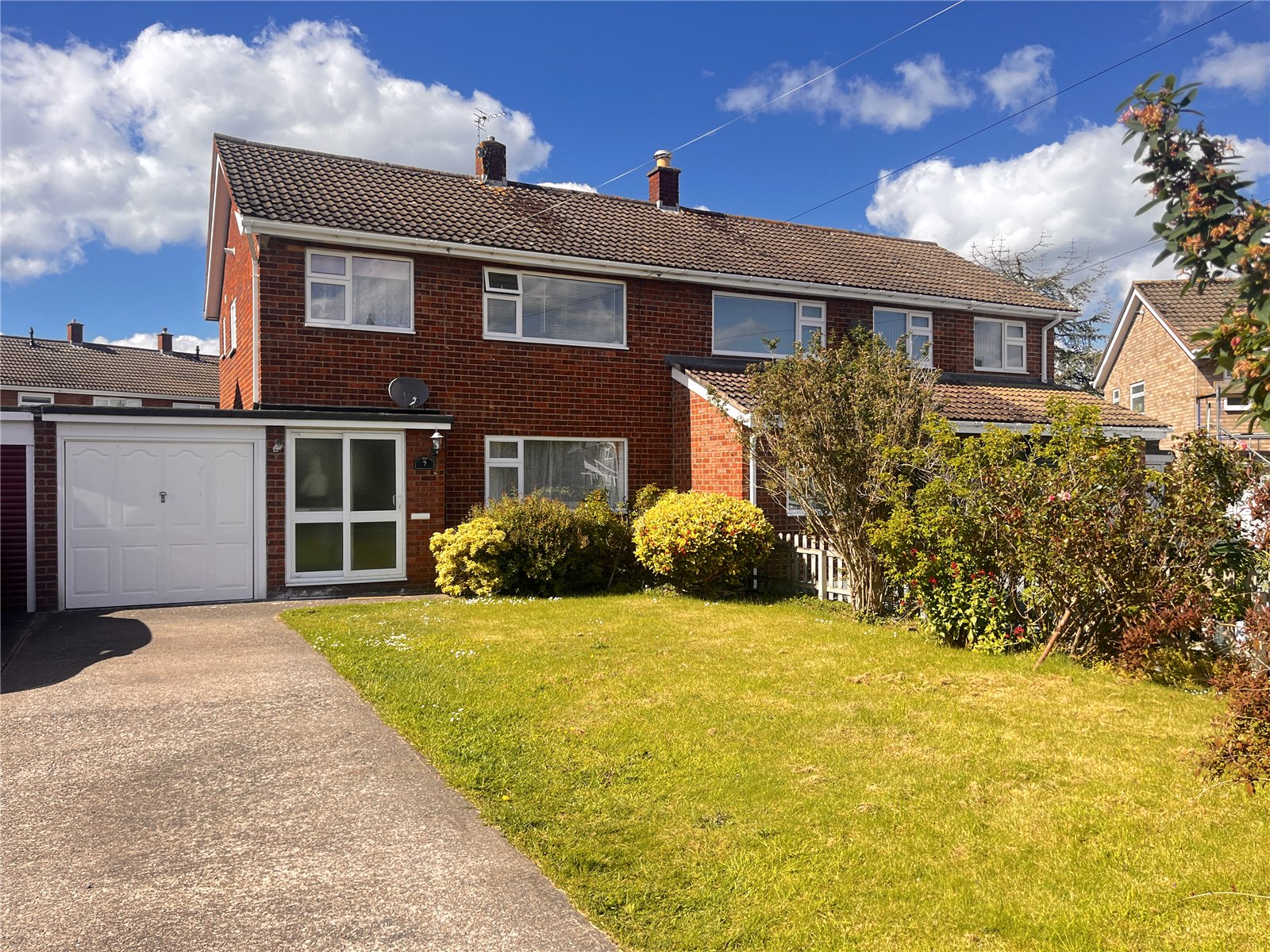 Ashford Drive, Heath Farm, Shrewsbury, SY1 - DB Roberts