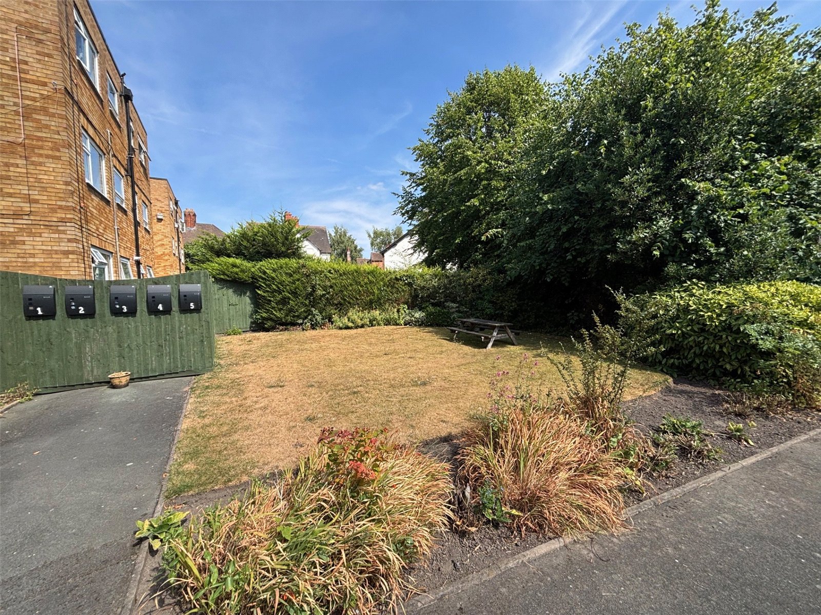 Plough Road, Wellington, Telford, TF1 - DB Roberts