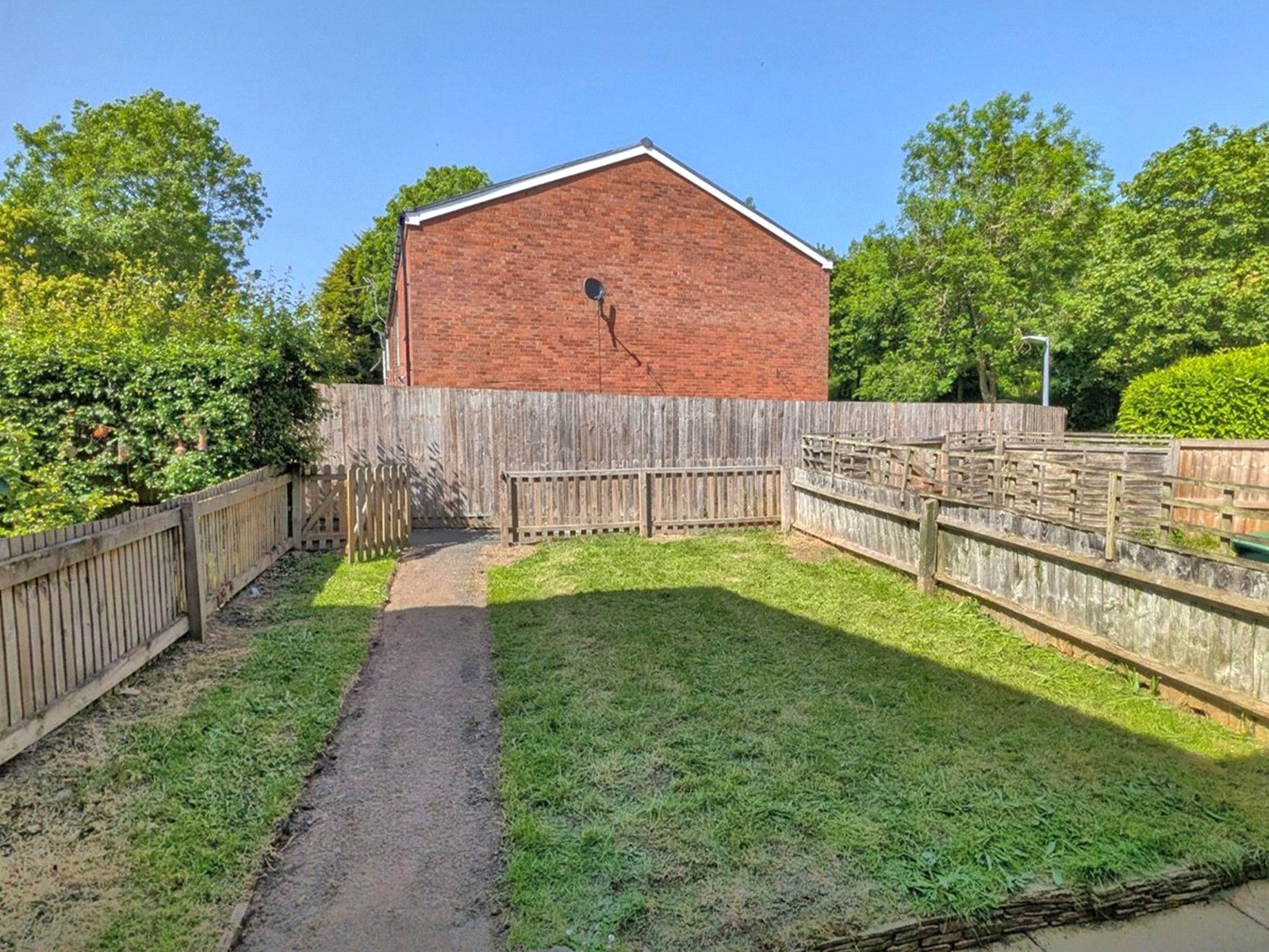 Spout Way, Malinslee, Telford, TF3 - DB Roberts