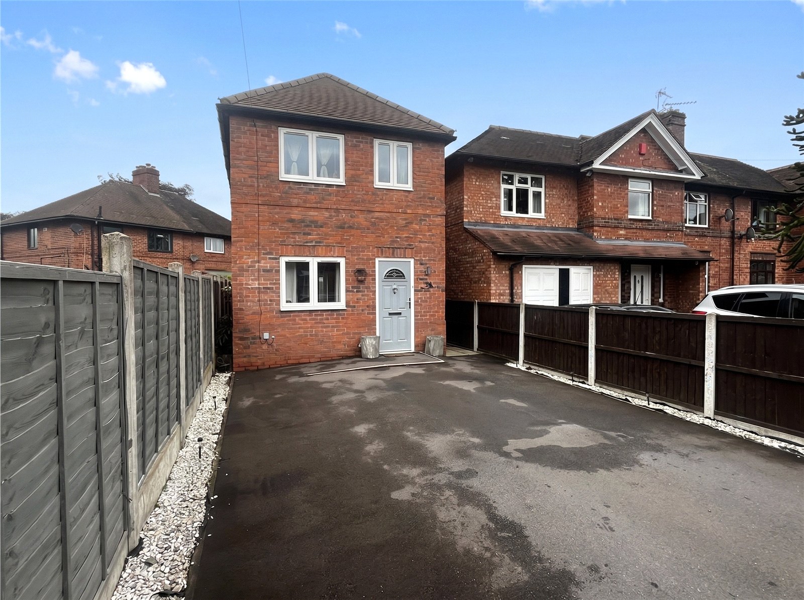 Crowmere Road, Shrewsbury, Shropshire, SY2 - DB Roberts