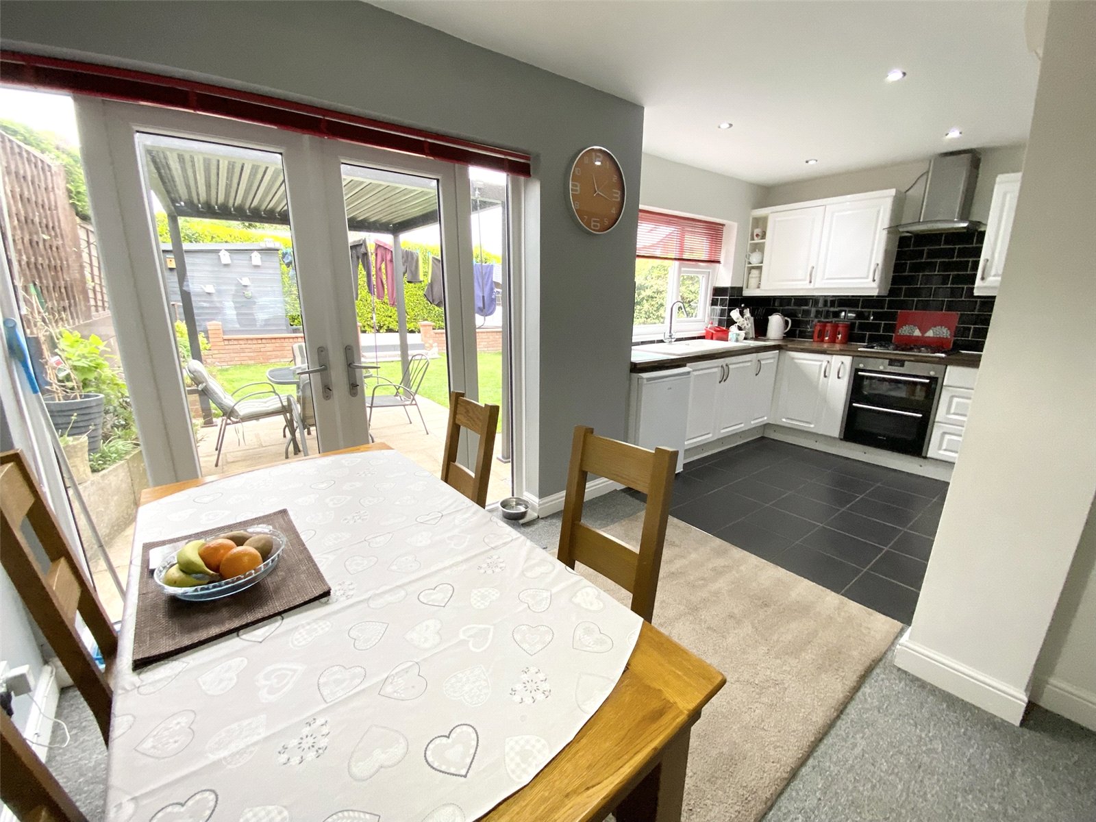 Manor Gardens, Dawley, Telford, TF4 - DB Roberts