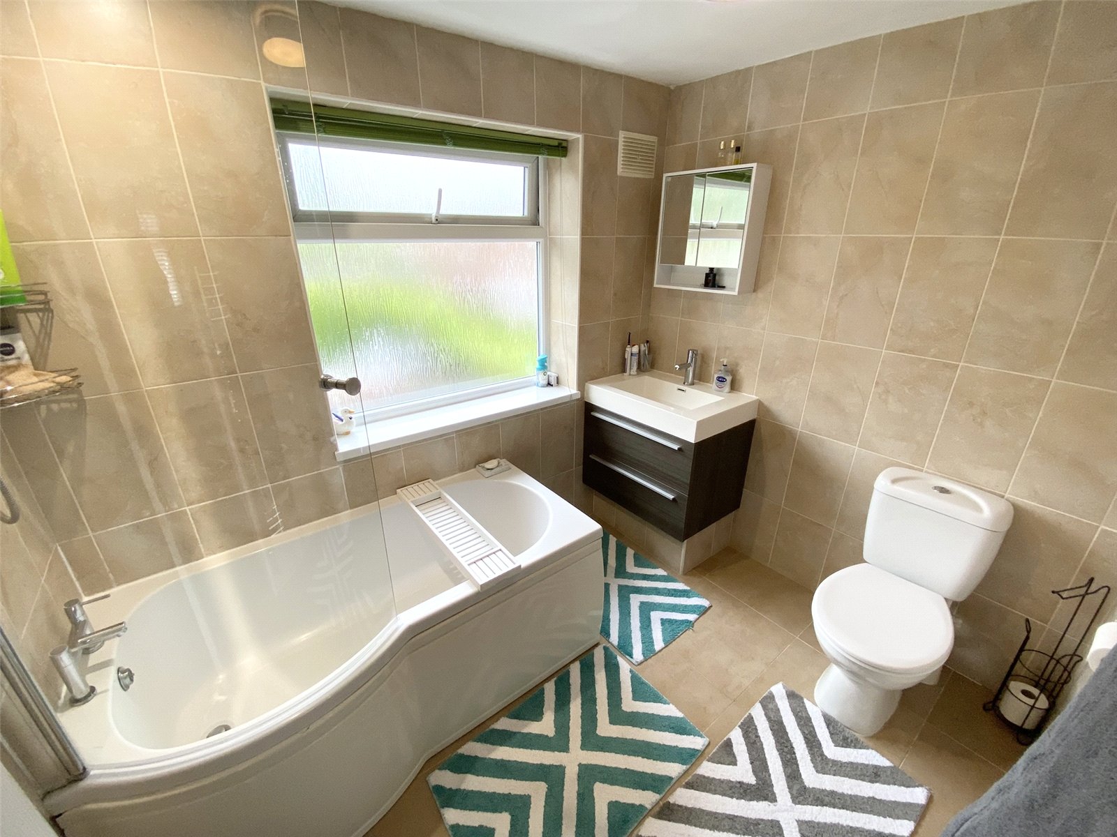 Manor Gardens, Dawley, Telford, TF4 - DB Roberts