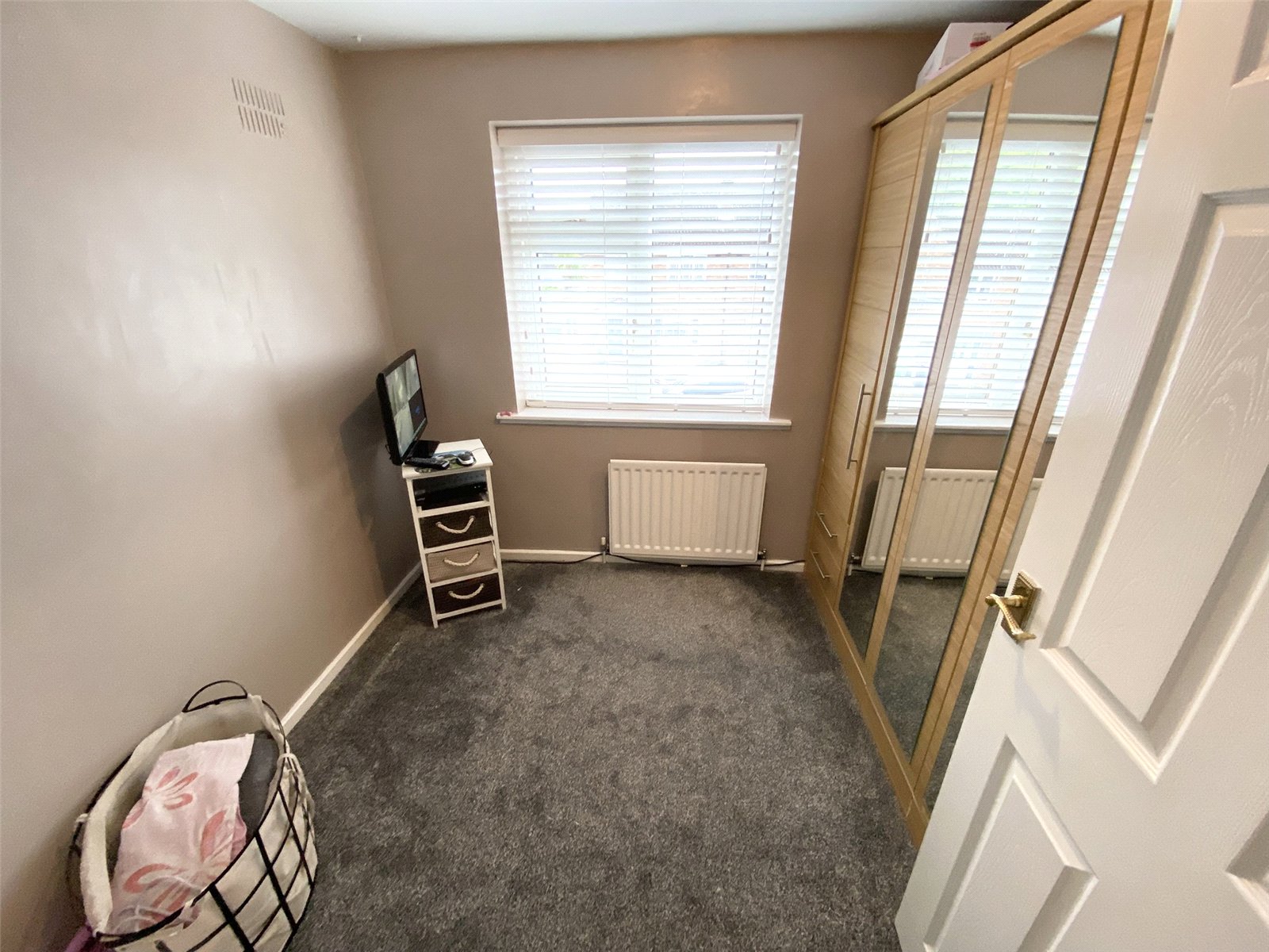 Manor Gardens, Dawley, Telford, TF4 - DB Roberts
