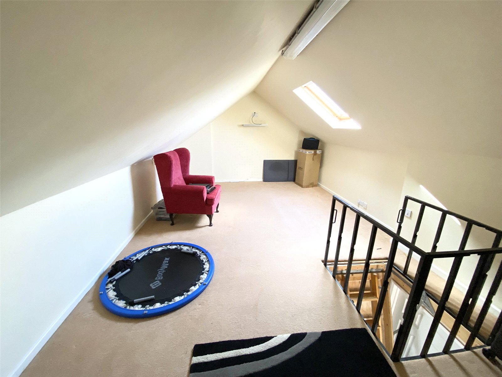Manor Gardens, Dawley, Telford, TF4 - DB Roberts