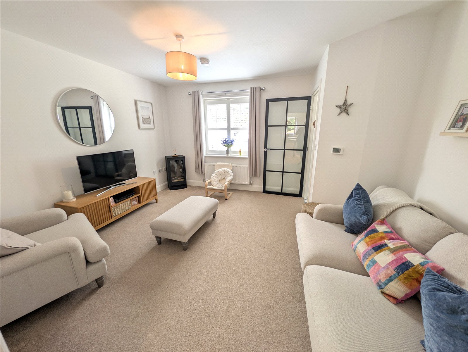 Farringdon Close, Priorslee, Telford, TF2 - DB Roberts