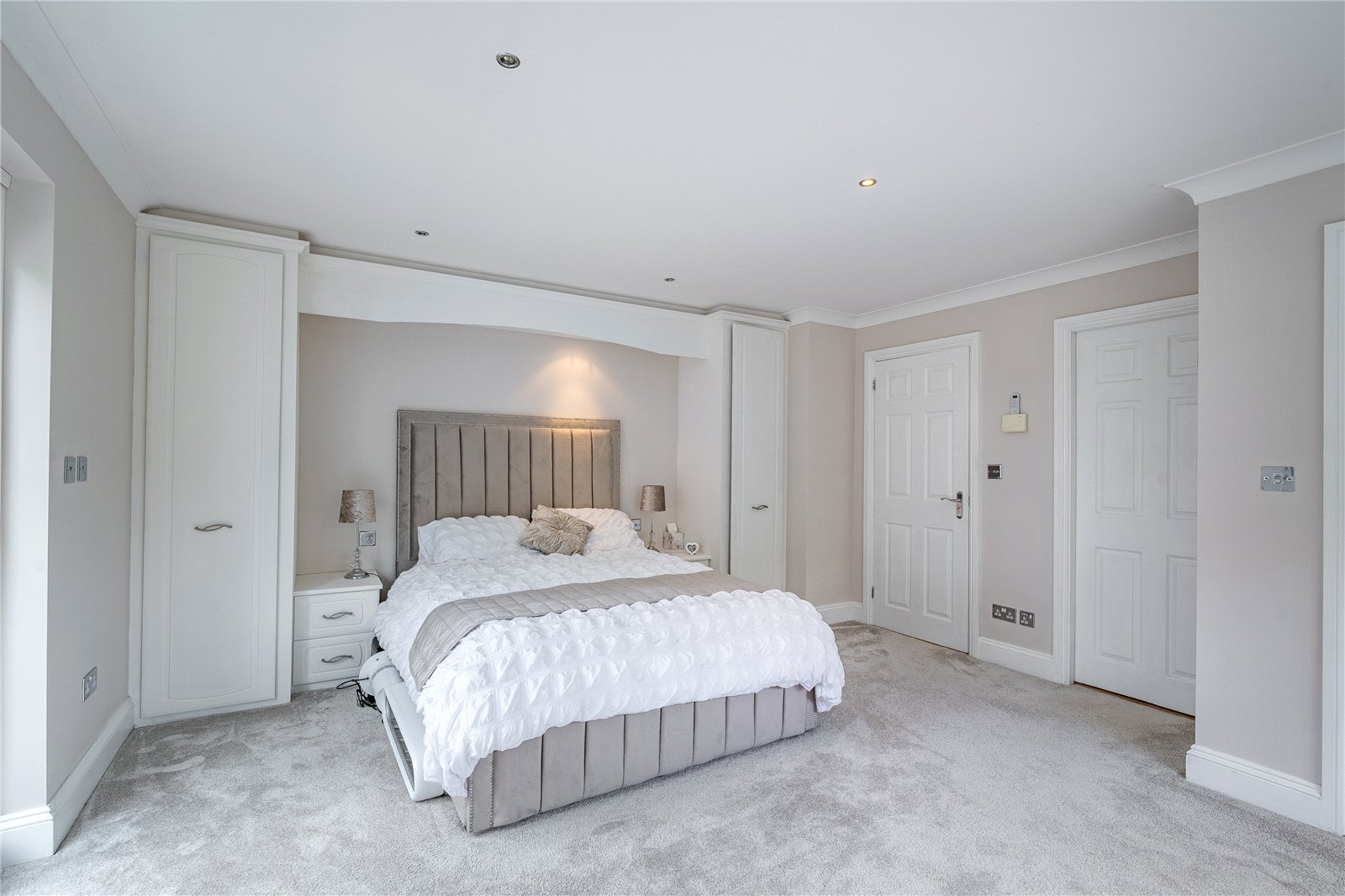 Rosewood Gardens, Essington, Wolverhampton, WV11 - DB Roberts