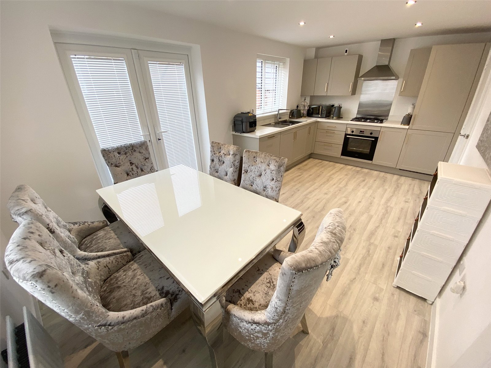 Eric Evans Lane, Priorslee, Telford, TF2 - DB Roberts