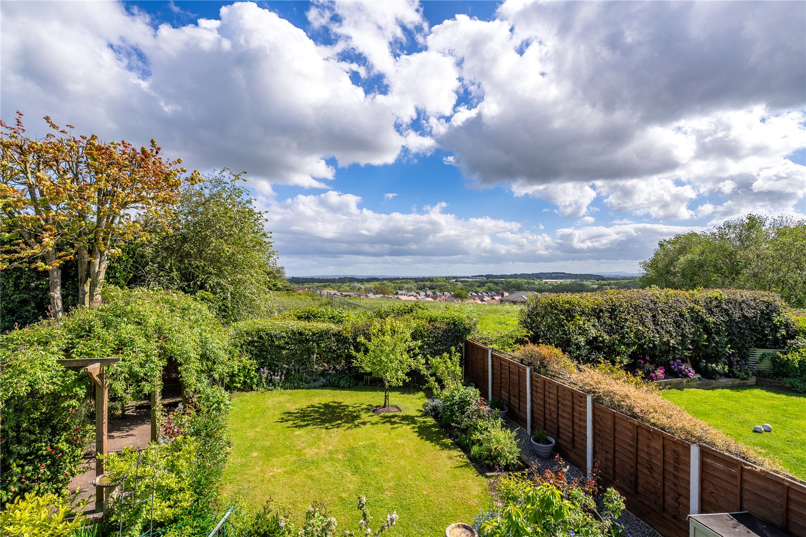 Ely Close, Priorslee, Telford, TF2 - DB Roberts
