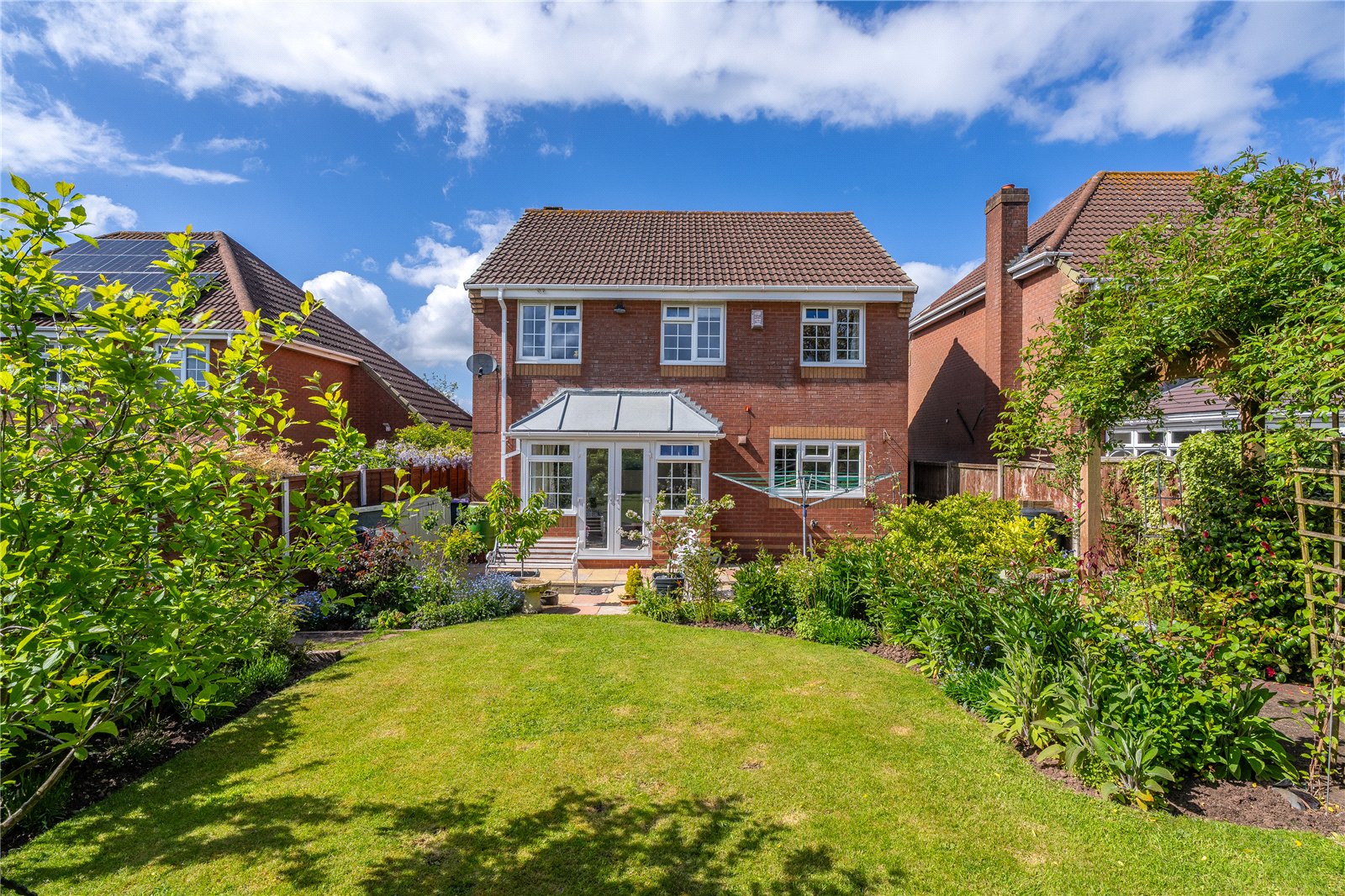 Ely Close, Priorslee, Telford, TF2 - DB Roberts