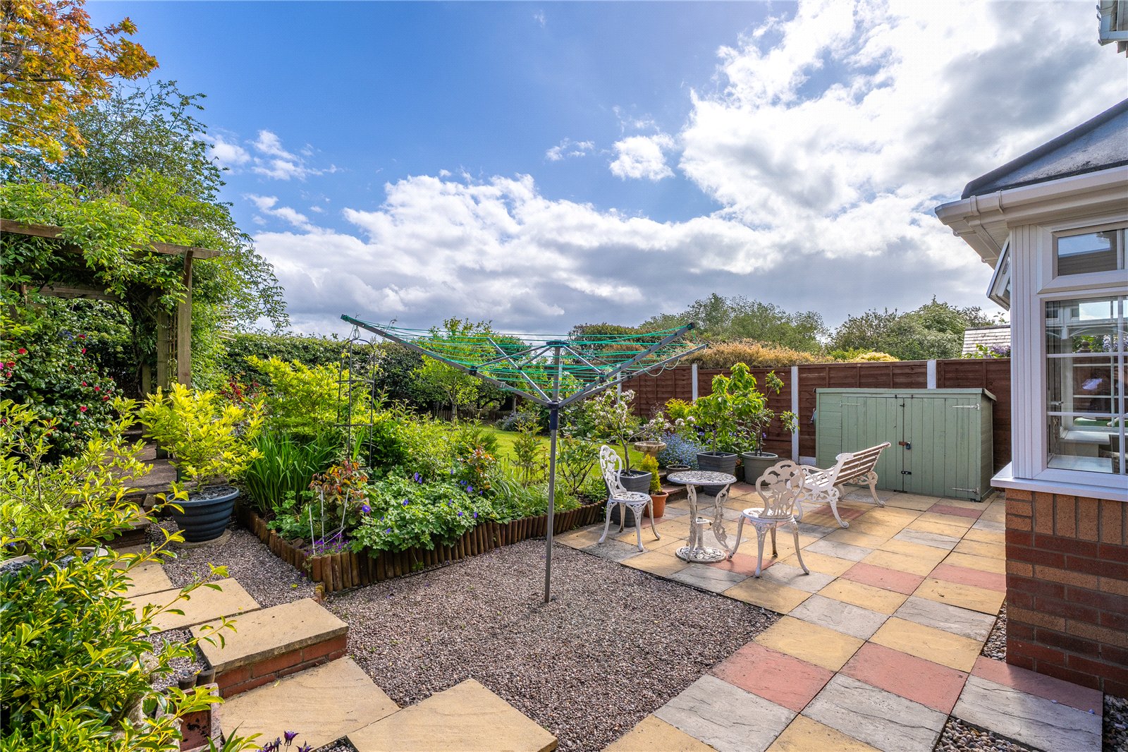 Ely Close, Priorslee, Telford, TF2 - DB Roberts