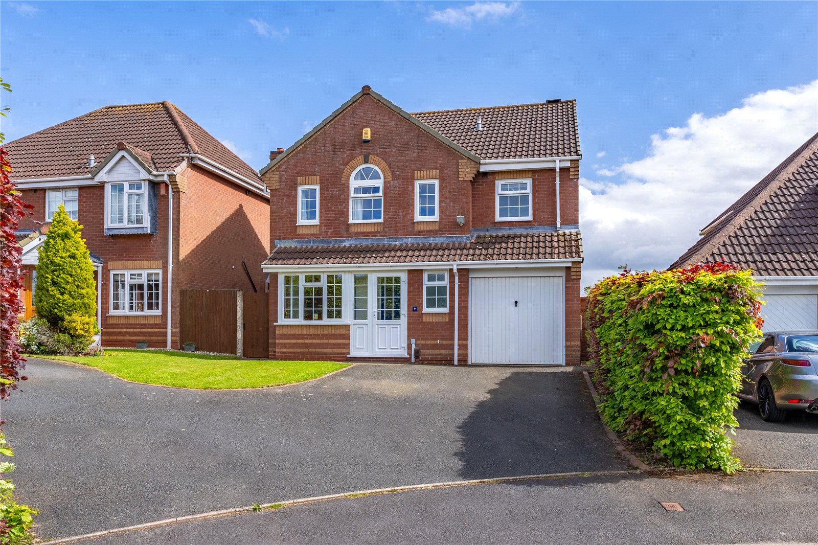 Ely Close, Priorslee, Telford, TF2 - DB Roberts