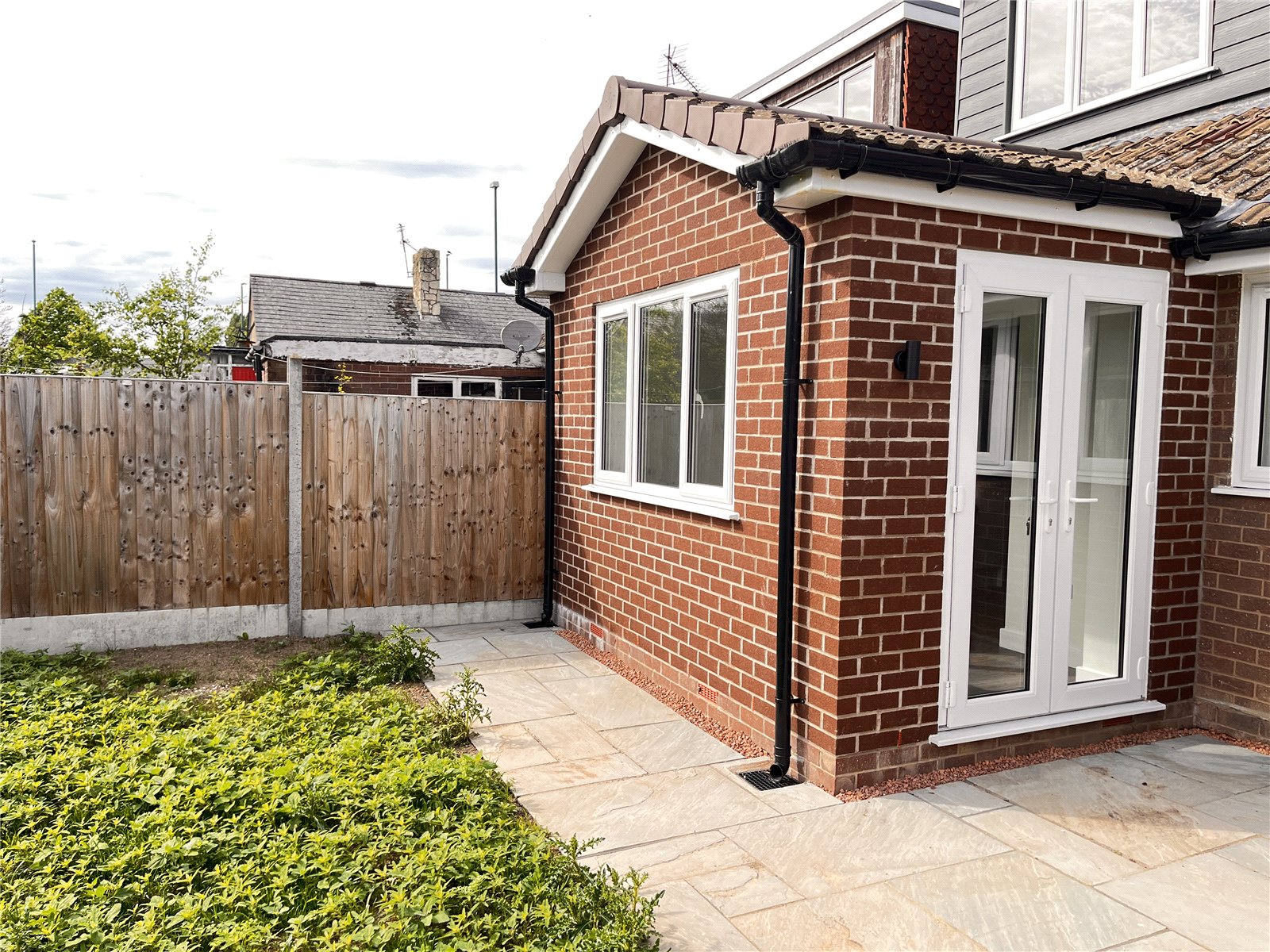 Featherbed Lane, Harlescott, Shrewsbury, SY1 - DB Roberts