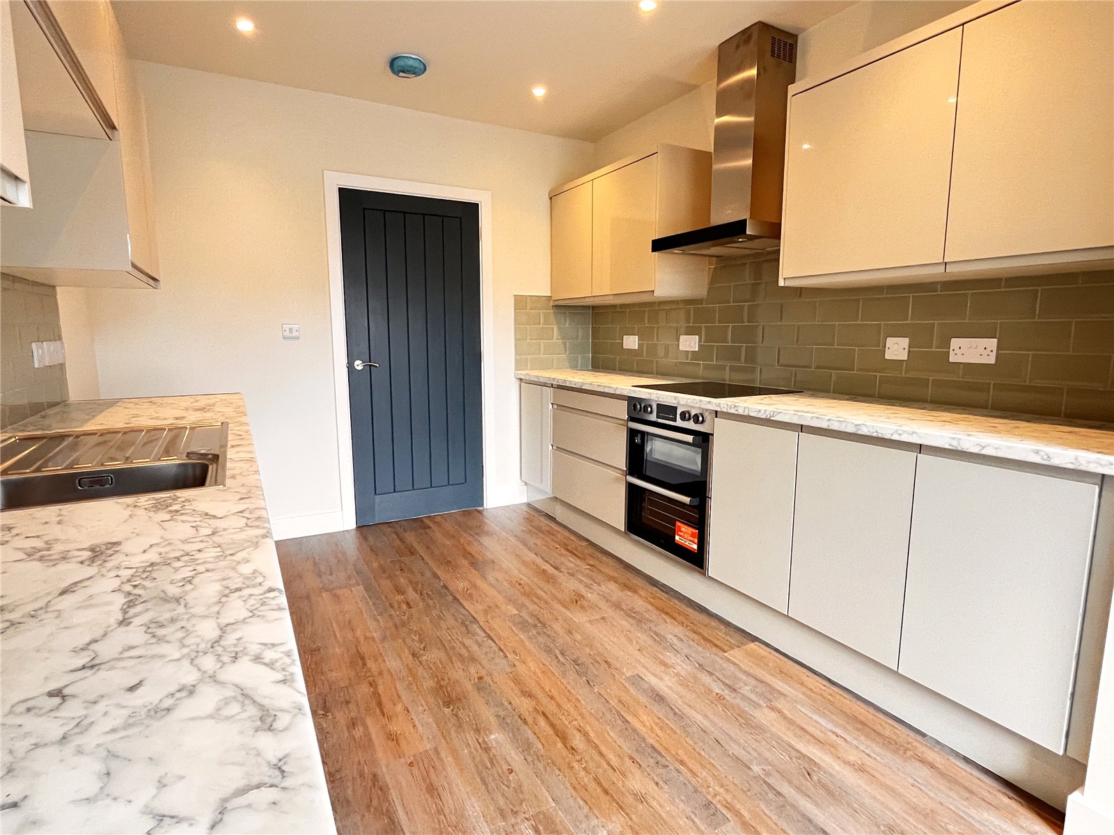 Featherbed Lane, Harlescott, Shrewsbury, SY1 - DB Roberts