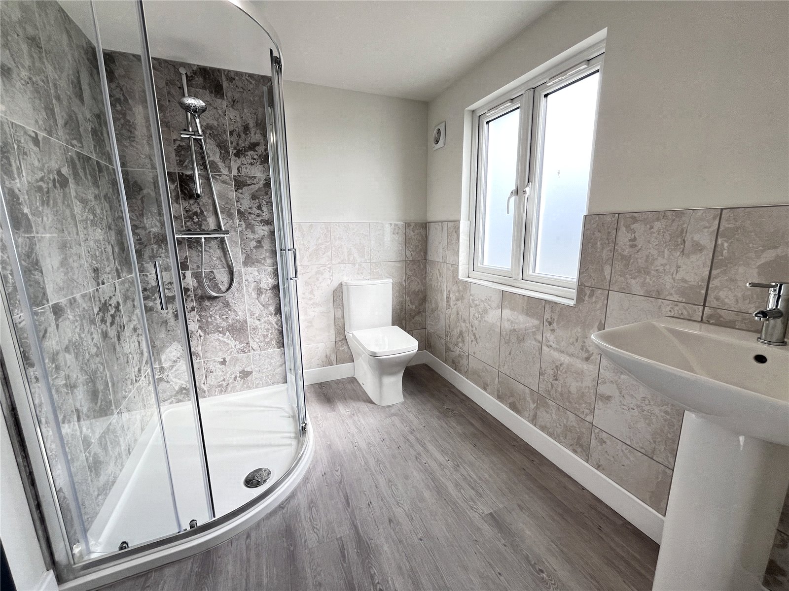 Featherbed Lane, Harlescott, Shrewsbury, SY1 - DB Roberts