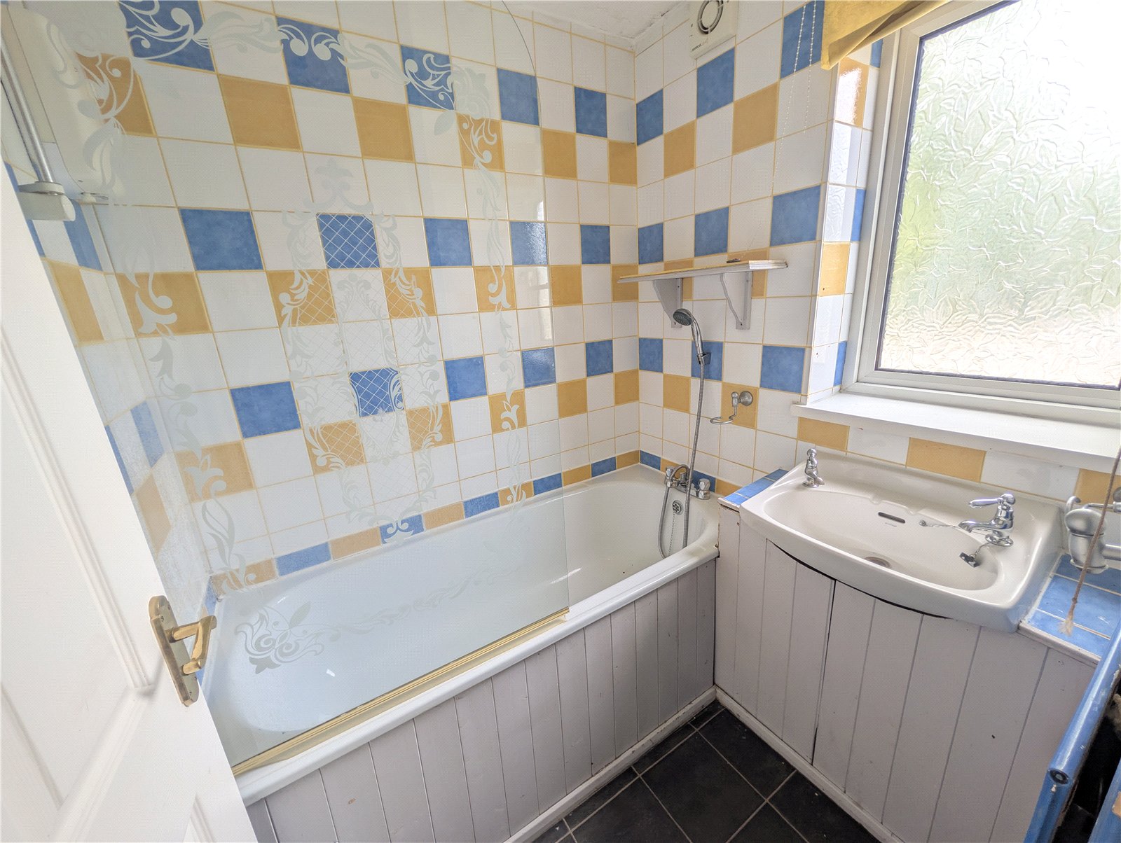 Weybridge, Woodside, Telford, TF7 - DB Roberts