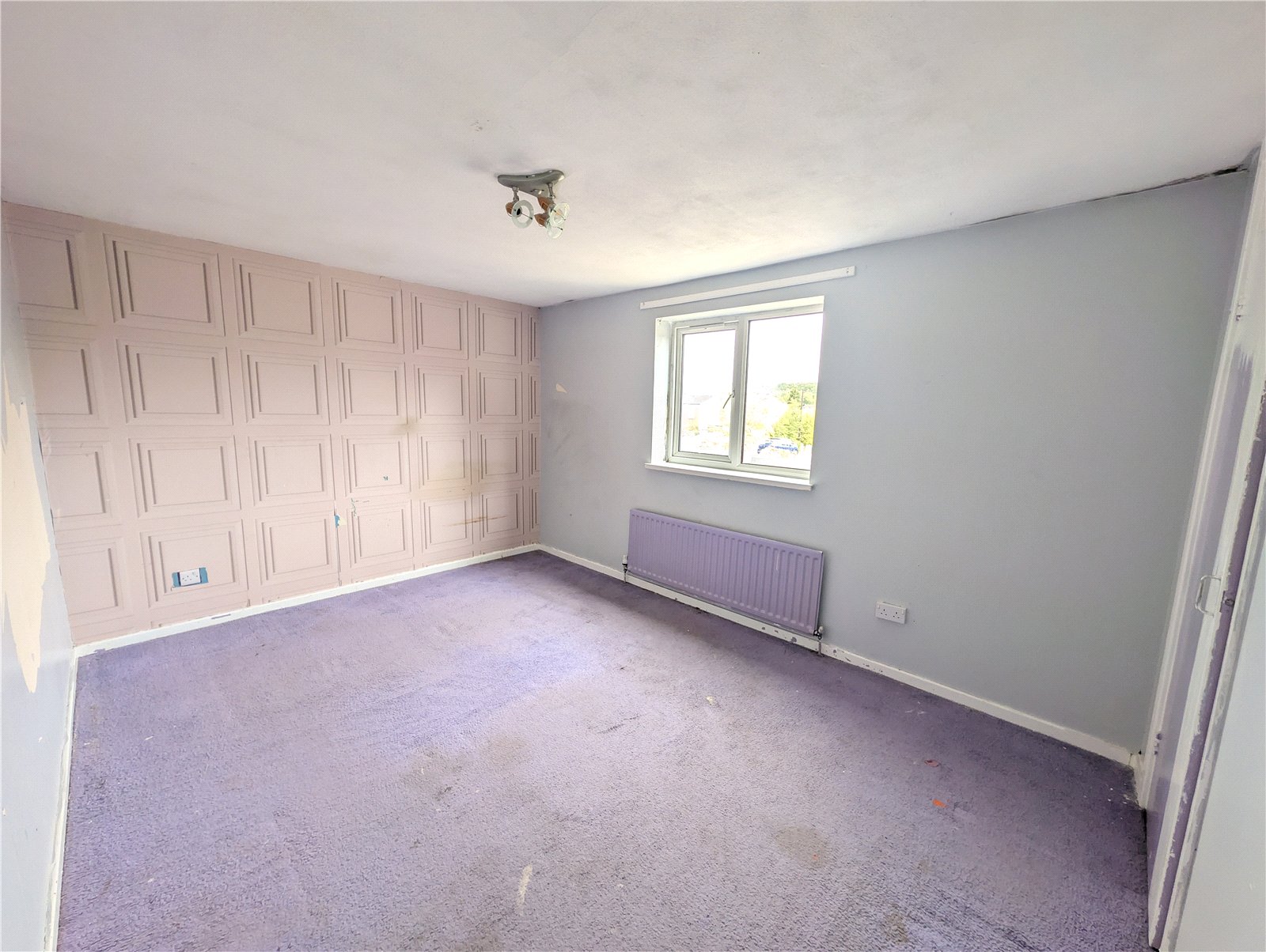 Weybridge, Woodside, Telford, TF7 - DB Roberts