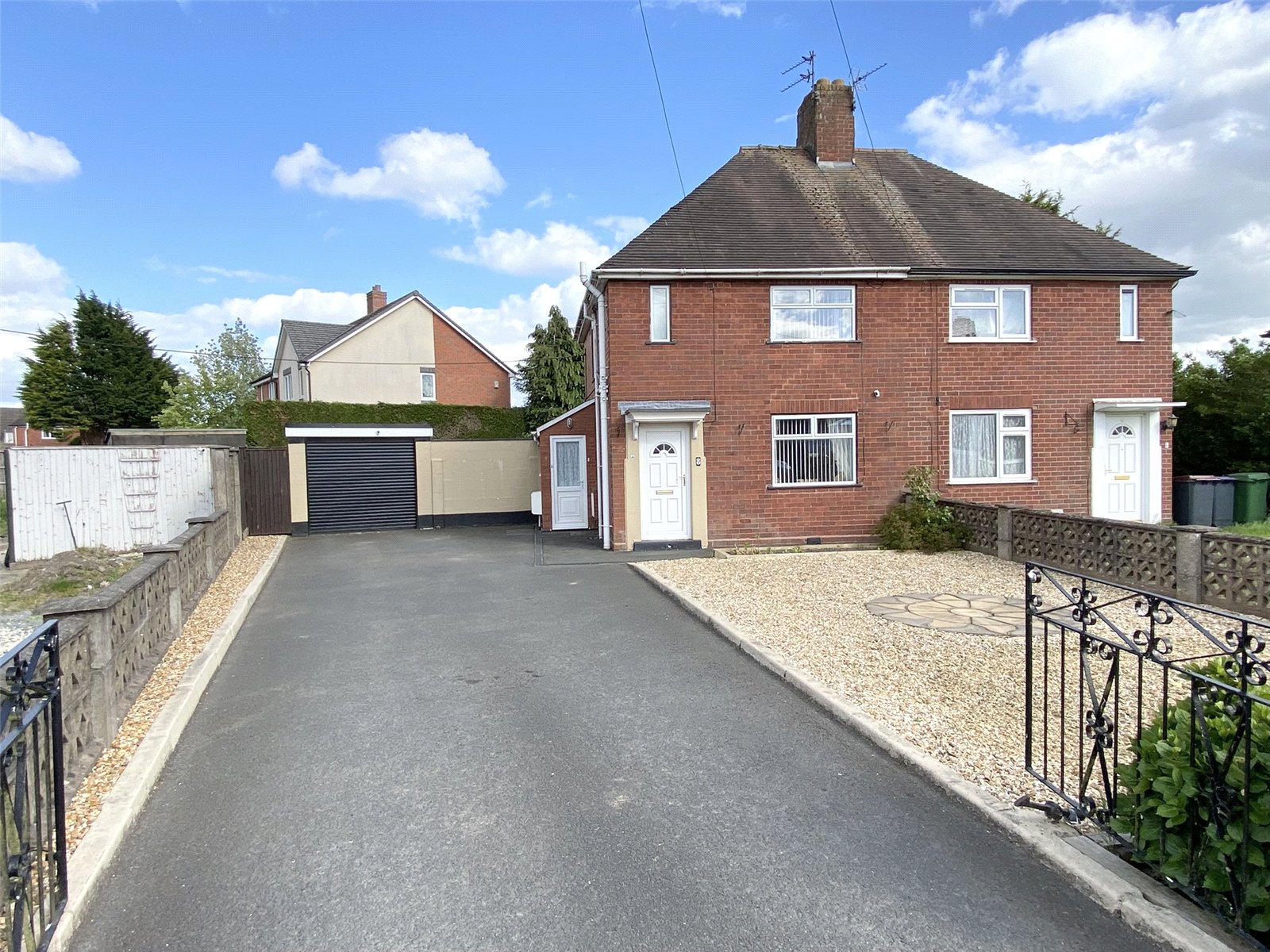 Ardern Avenue, Dawley, Telford, TF4 - DB Roberts