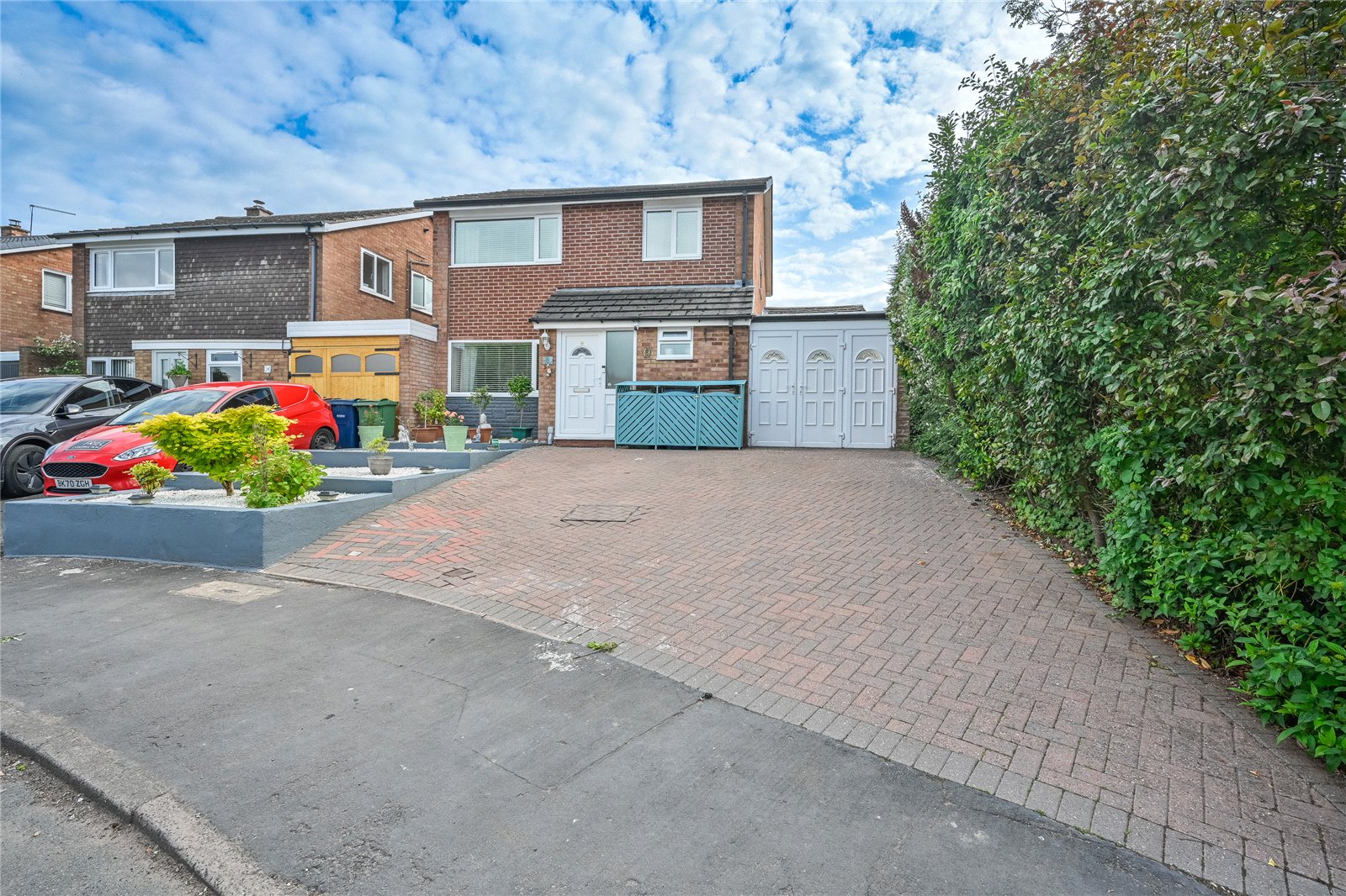 Pine Crescent, Stafford, Staffordshire, ST17 - DB Roberts