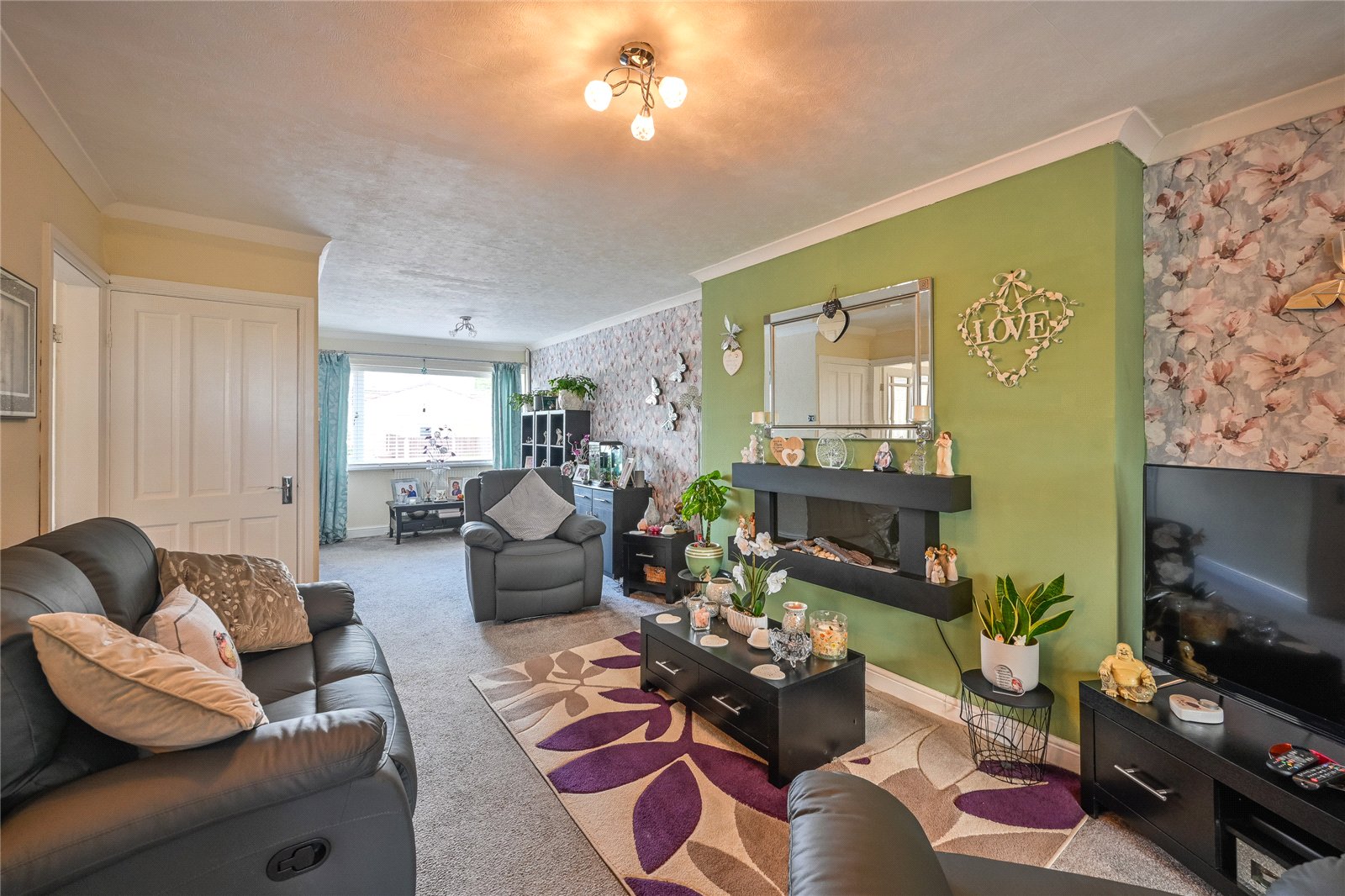 Pine Crescent, Stafford, Staffordshire, ST17 - DB Roberts