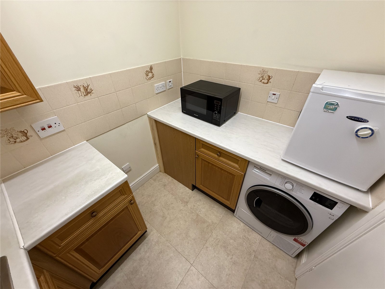 Abbey Foregate, Shrewsbury, Shropshire, SY2 - DB Roberts