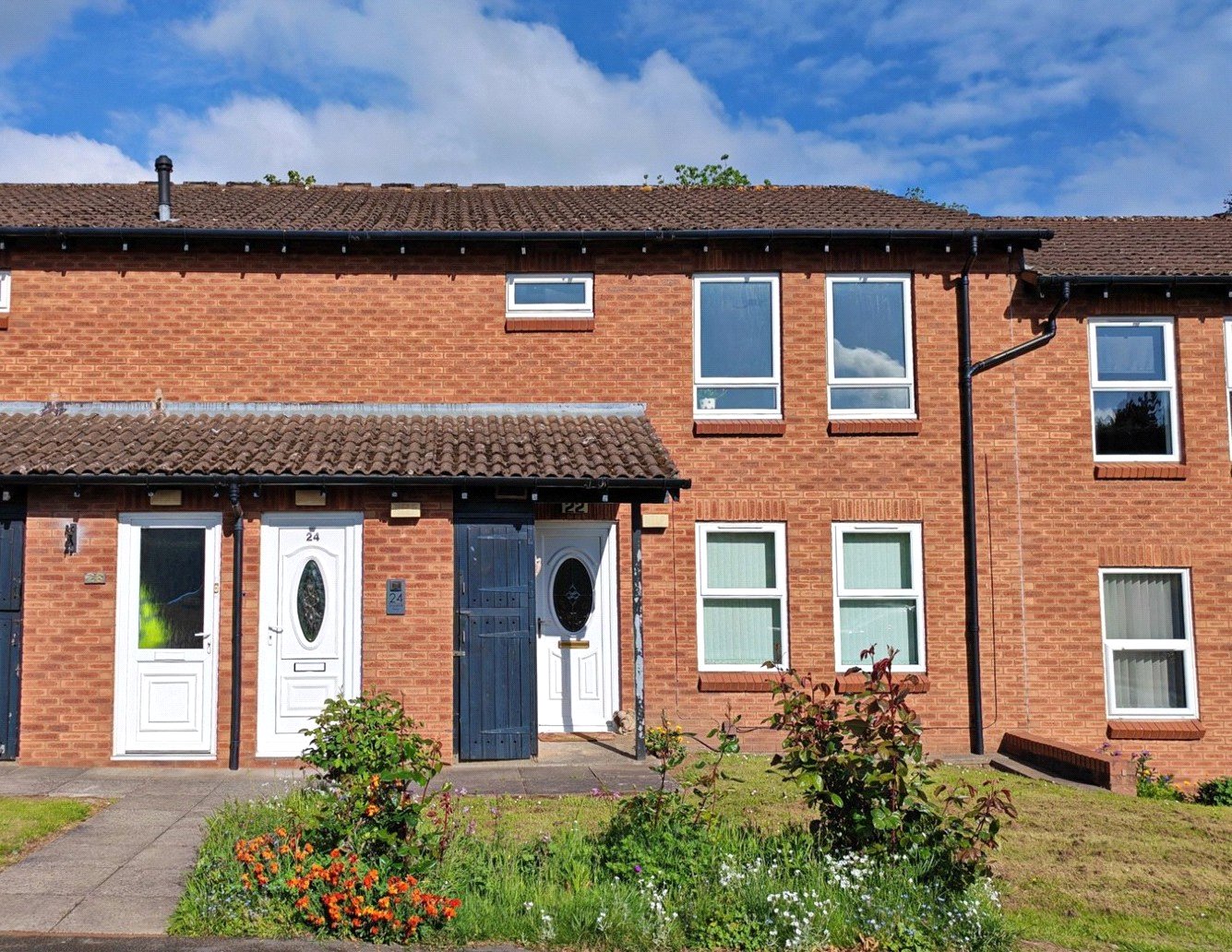 Snedshill Way, Snedshill, Telford, TF2 - DB Roberts