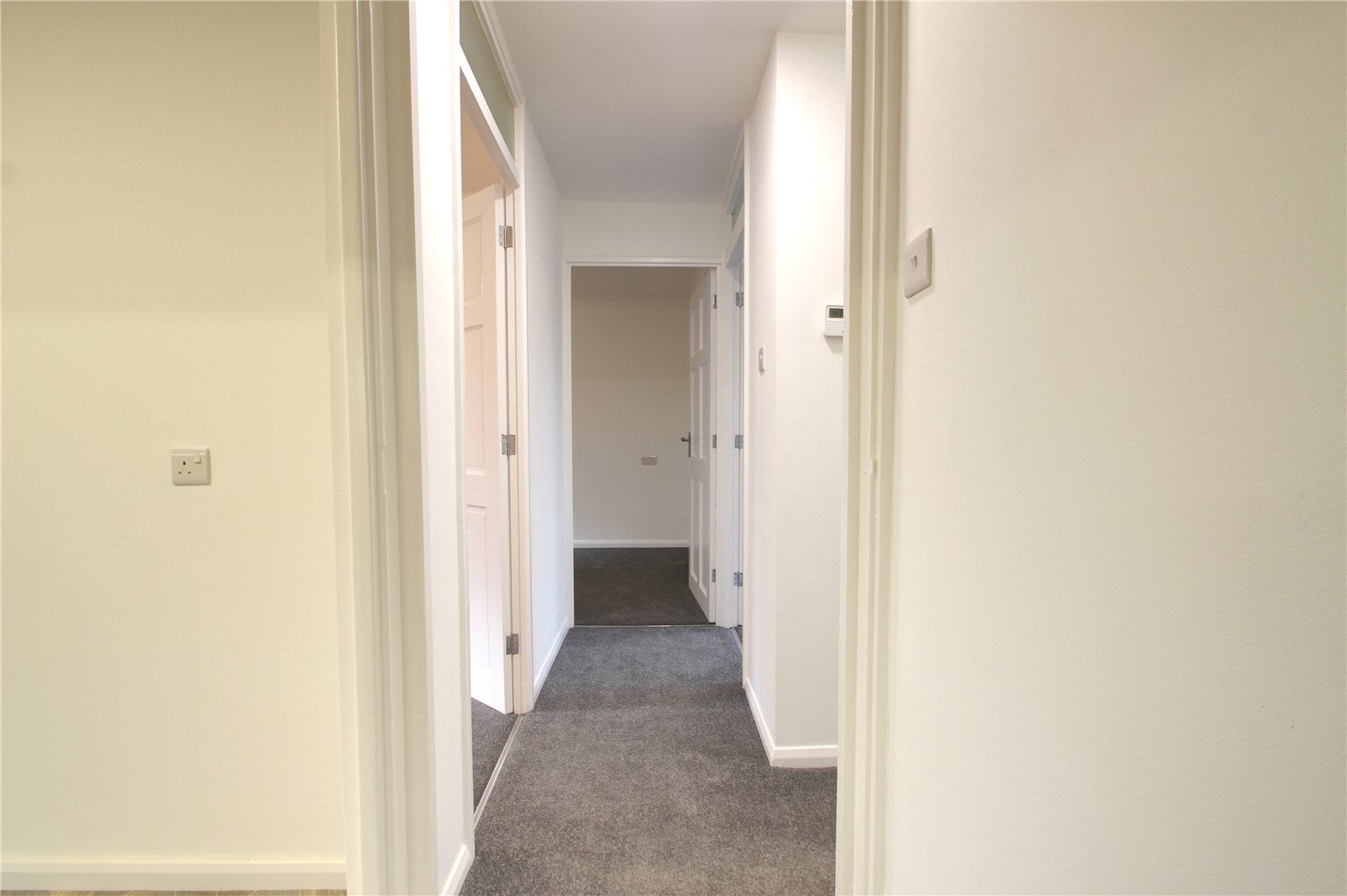 Snedshill Way, Snedshill, Telford, TF2 - DB Roberts