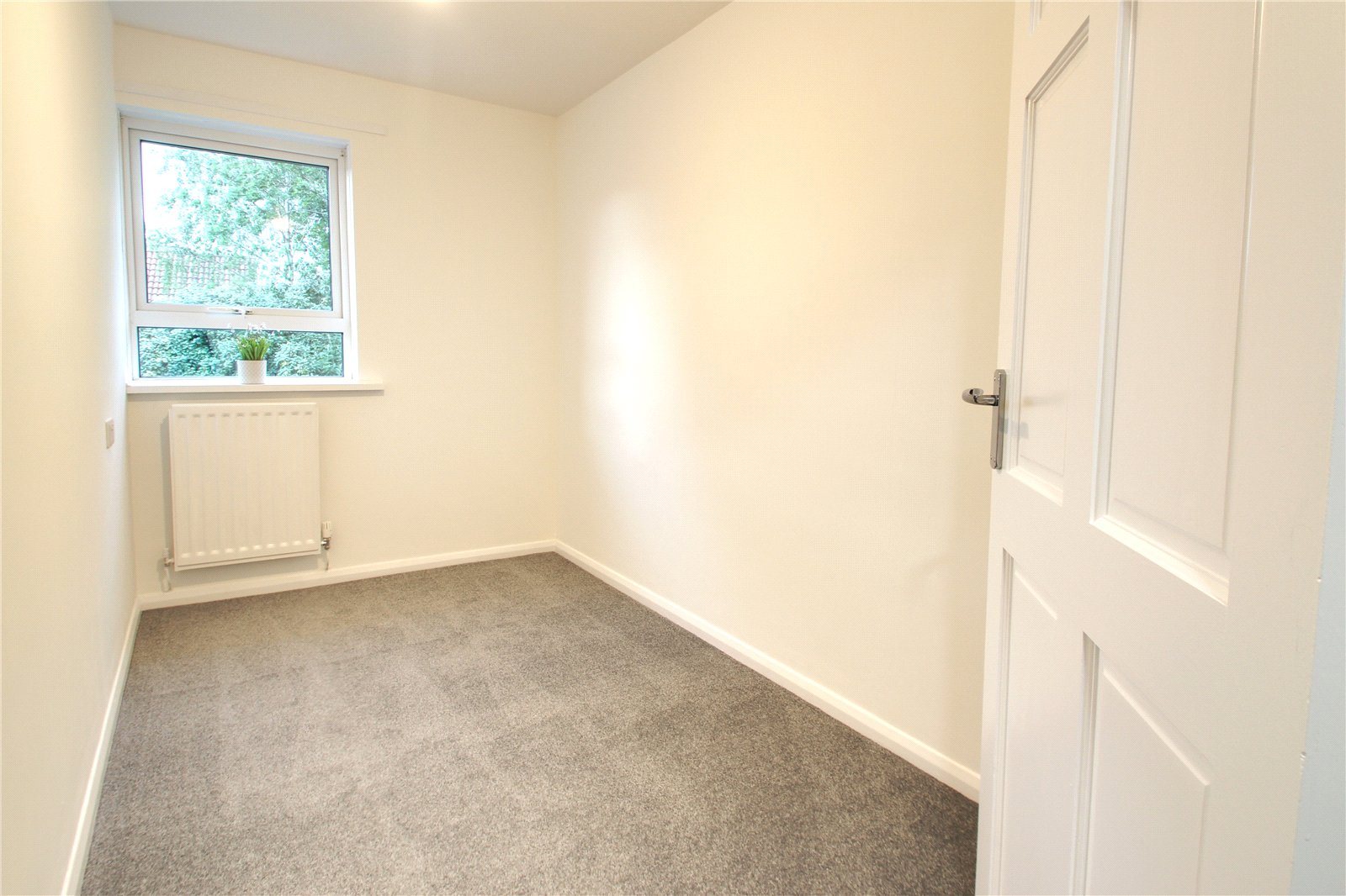 Snedshill Way, Snedshill, Telford, TF2 - DB Roberts