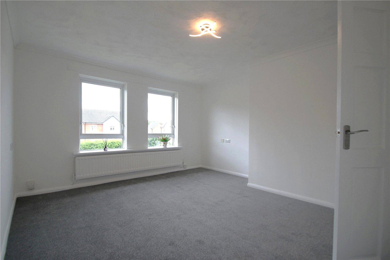 Snedshill Way, Snedshill, Telford, TF2 - DB Roberts