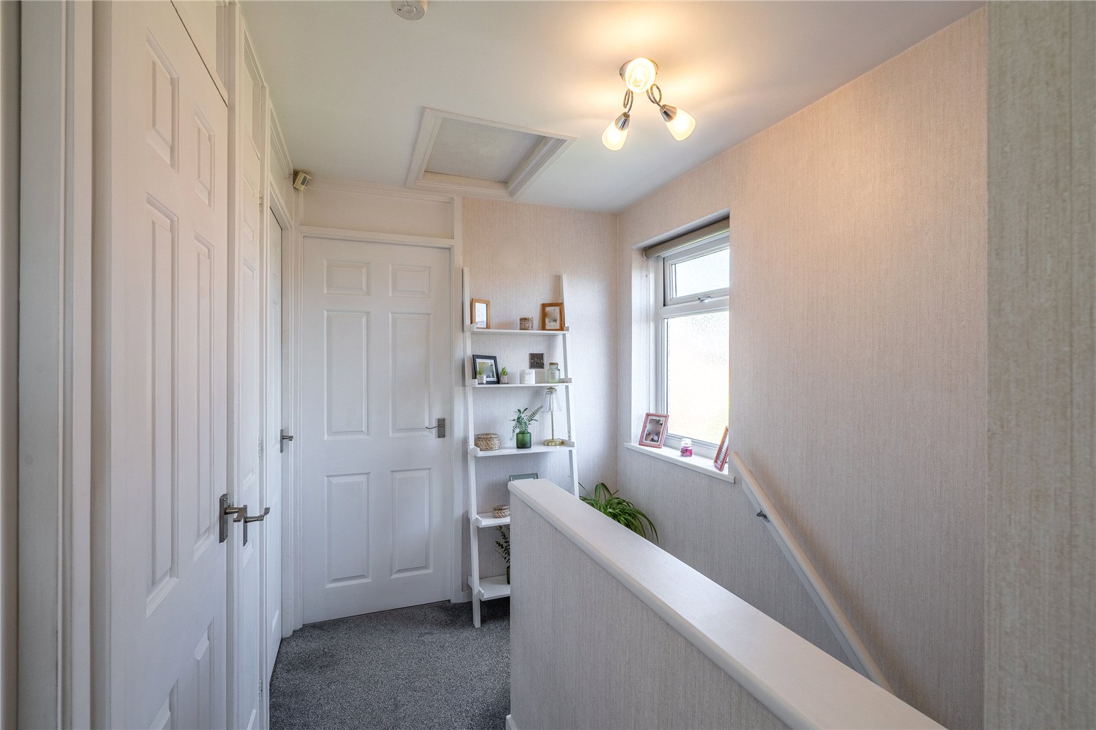 Howland Close, Pendeford, Wolverhampton, WV9 - DB Roberts