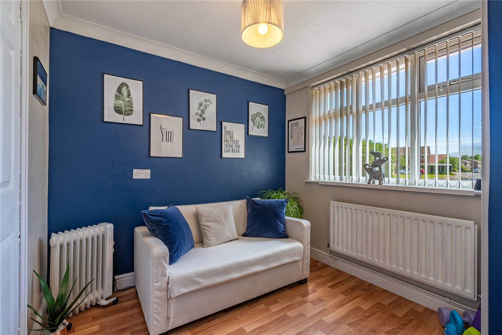 Howland Close, Pendeford, Wolverhampton, WV9 - DB Roberts