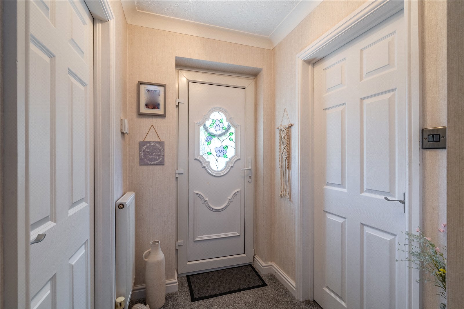 Howland Close, Pendeford, Wolverhampton, WV9 - DB Roberts