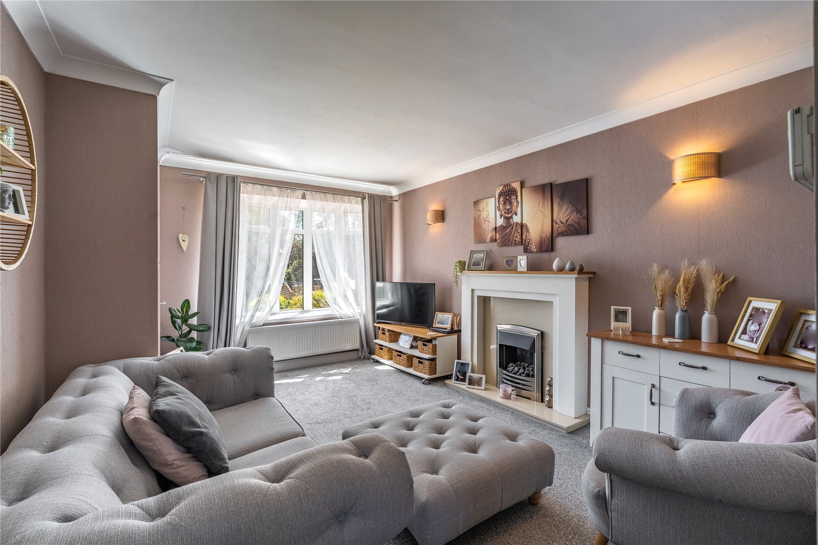 Howland Close, Pendeford, Wolverhampton, WV9 - DB Roberts