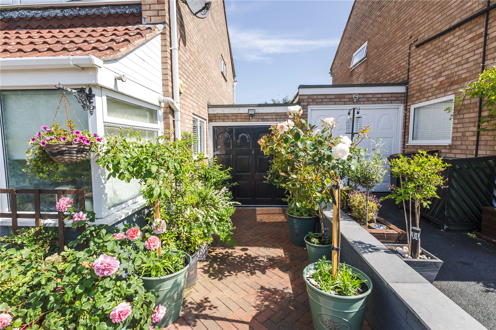 Scott Close, Sutton Hill, Telford, TF7 - DB Roberts