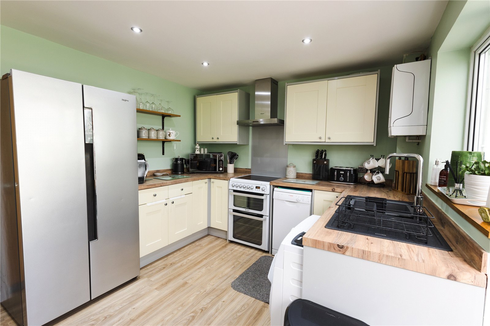 Scott Close, Sutton Hill, Telford, TF7 - DB Roberts