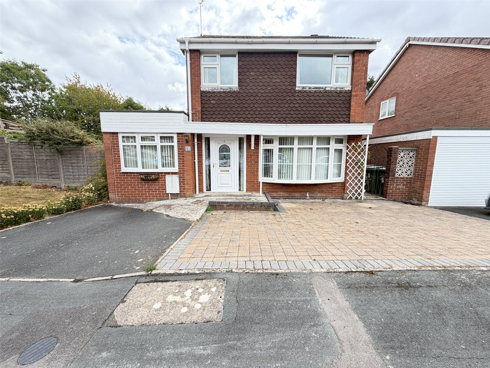 Field Close, Malinslee, Telford, TF4 - DB Roberts