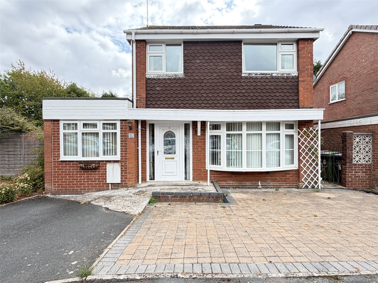 Field Close, Malinslee, Telford, TF4 - DB Roberts