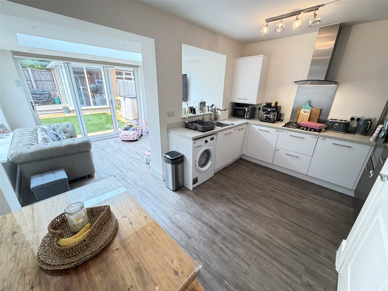 Herbert Owen Drive, Priorslee, Telford, TF2 - DB Roberts