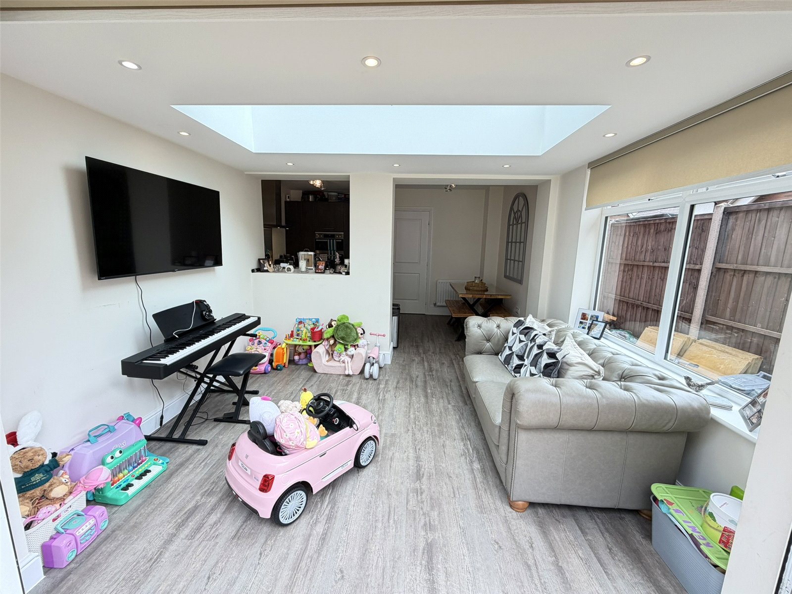 Herbert Owen Drive, Priorslee, Telford, TF2 - DB Roberts