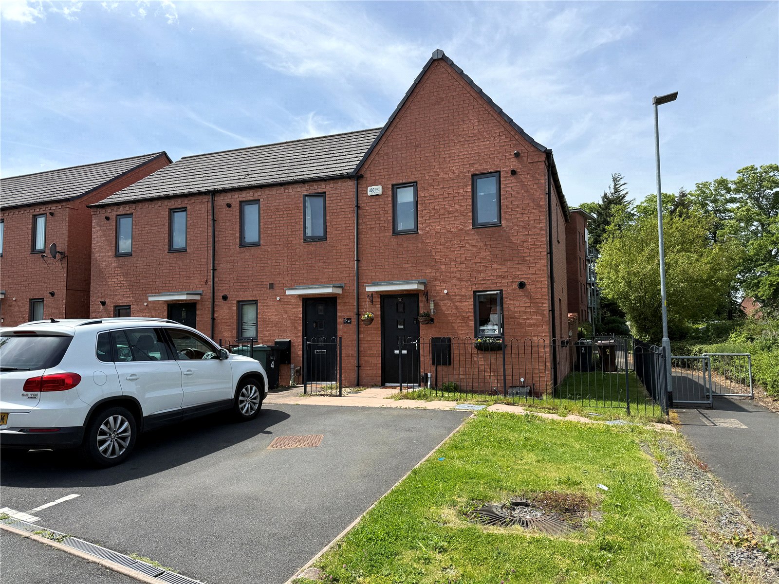Donington Grove, Wolverhampton, West Midlands, WV10 - DB Roberts