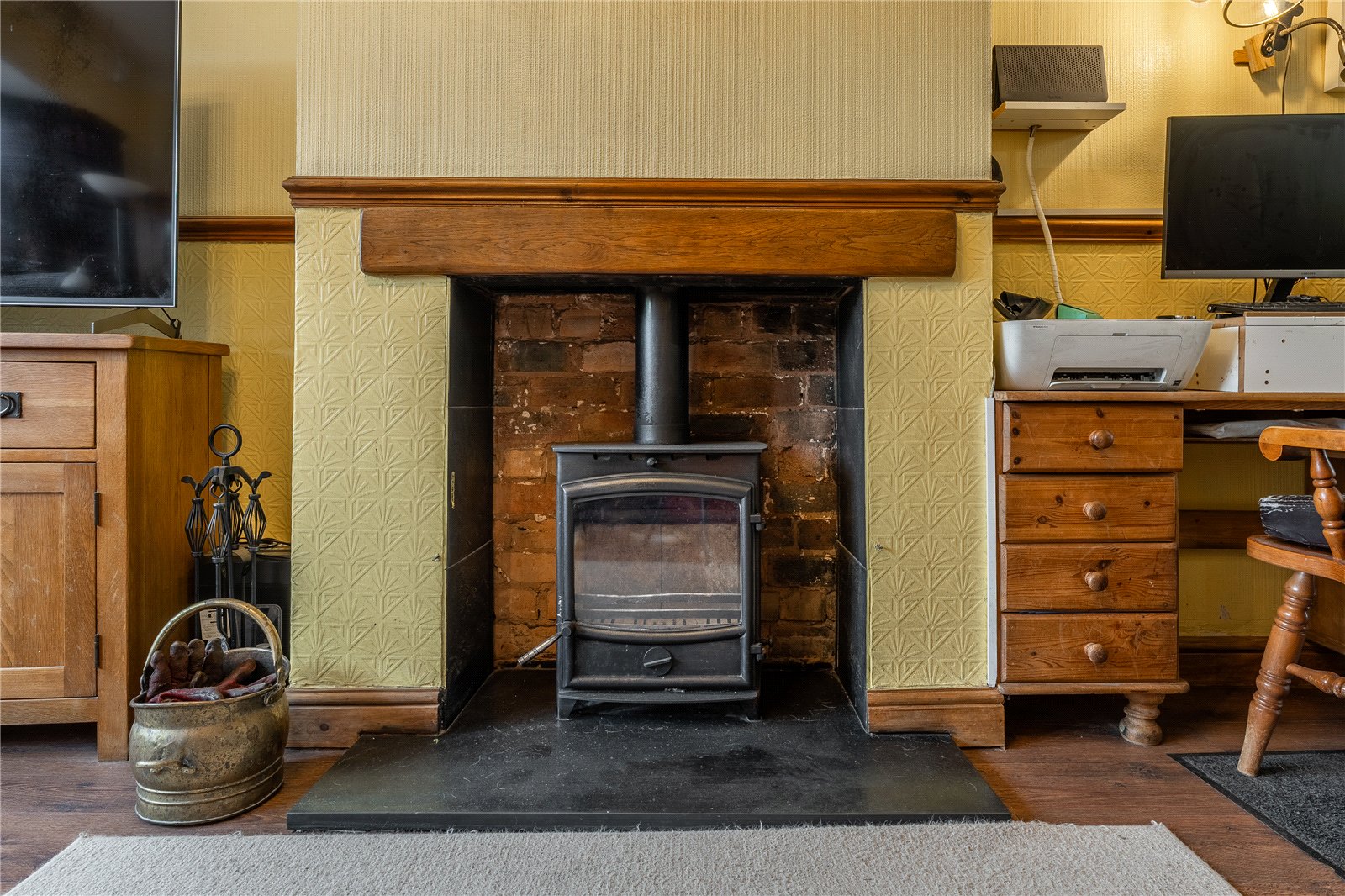 Bhylls Crescent, Wolverhampton, West Midlands, WV3 - DB Roberts