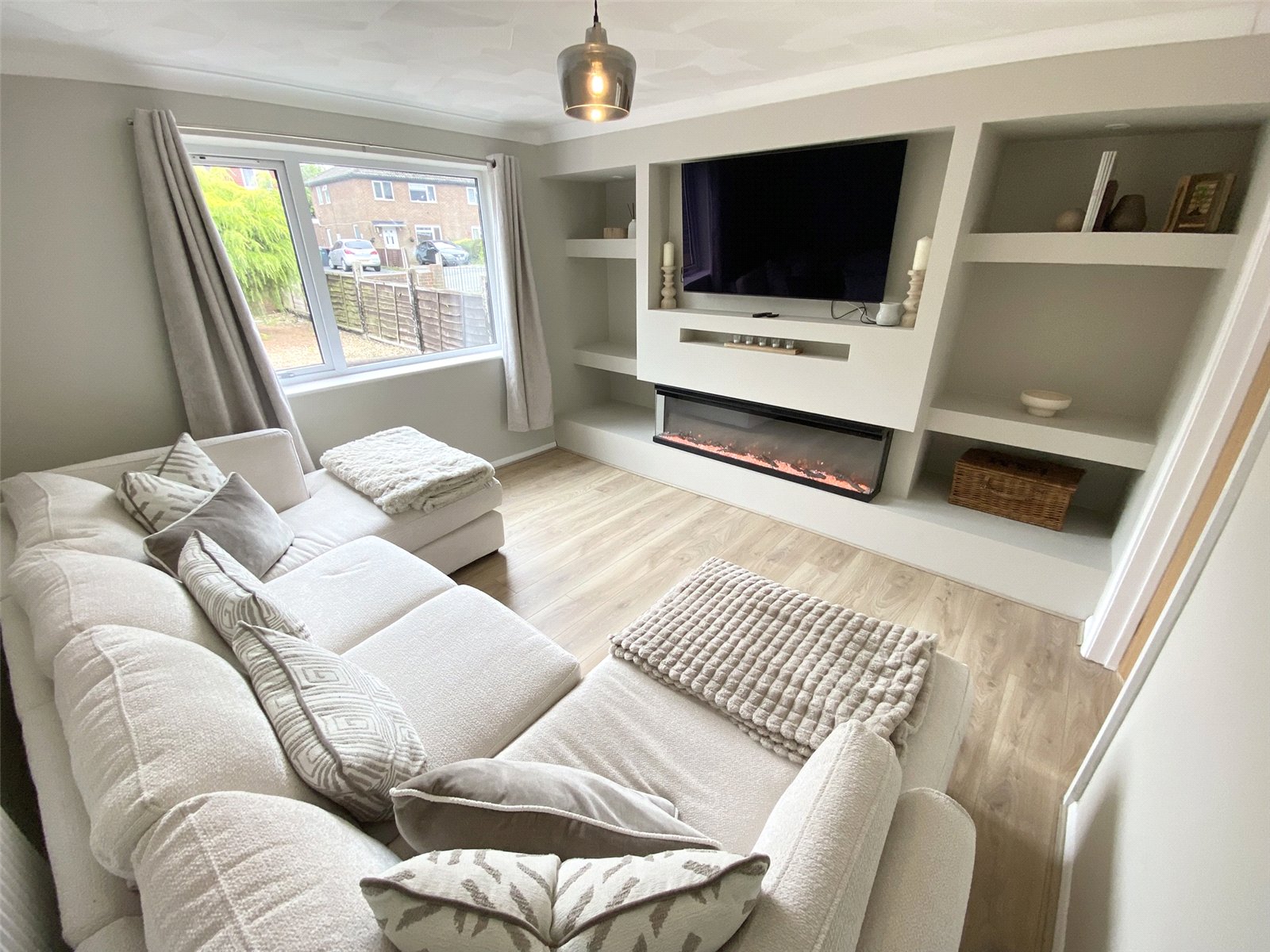Second Avenue, Ketley Bank, Telford, TF2 - DB Roberts