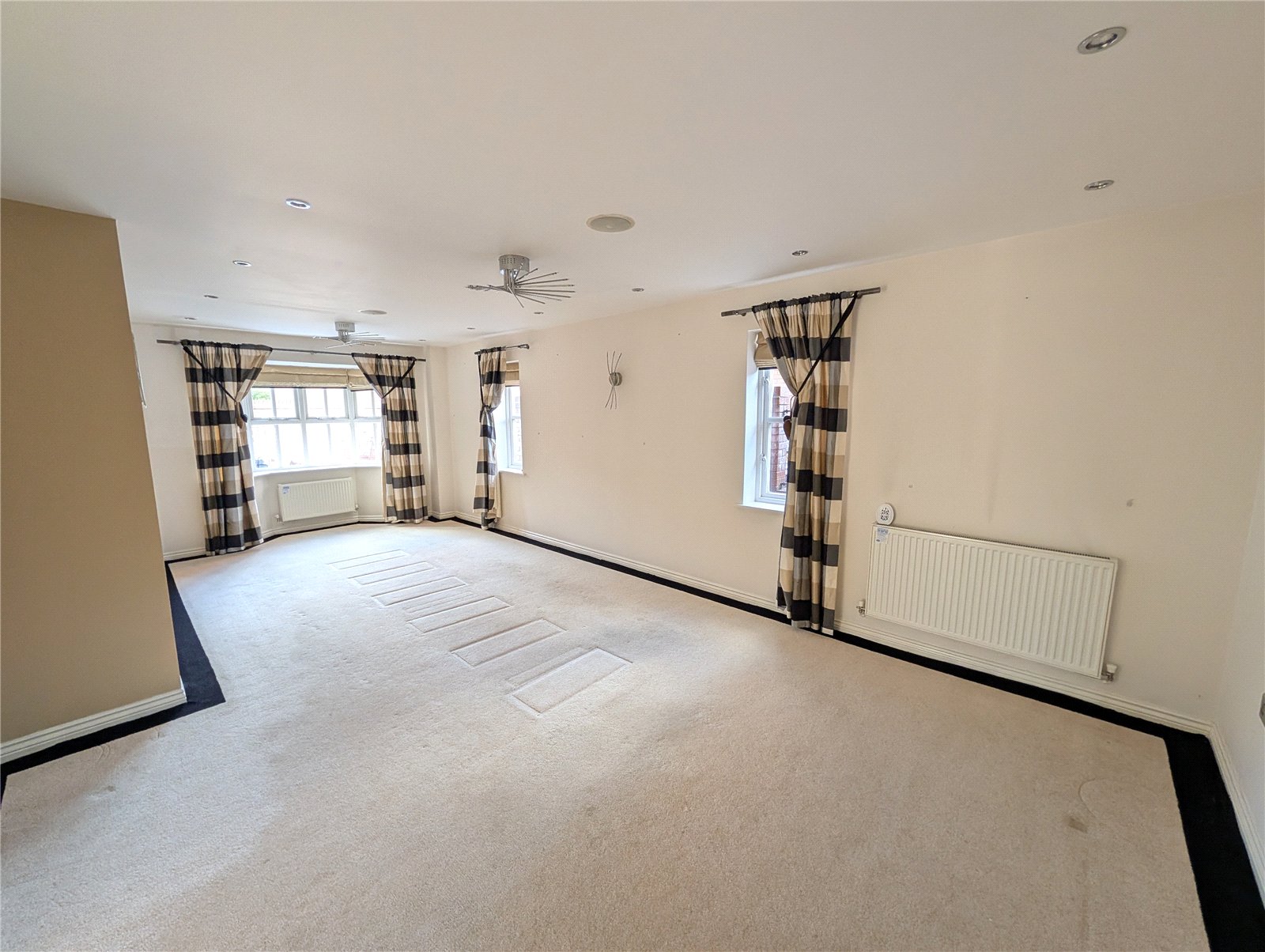 Bratton Road, Bratton, Telford, TF5 - DB Roberts