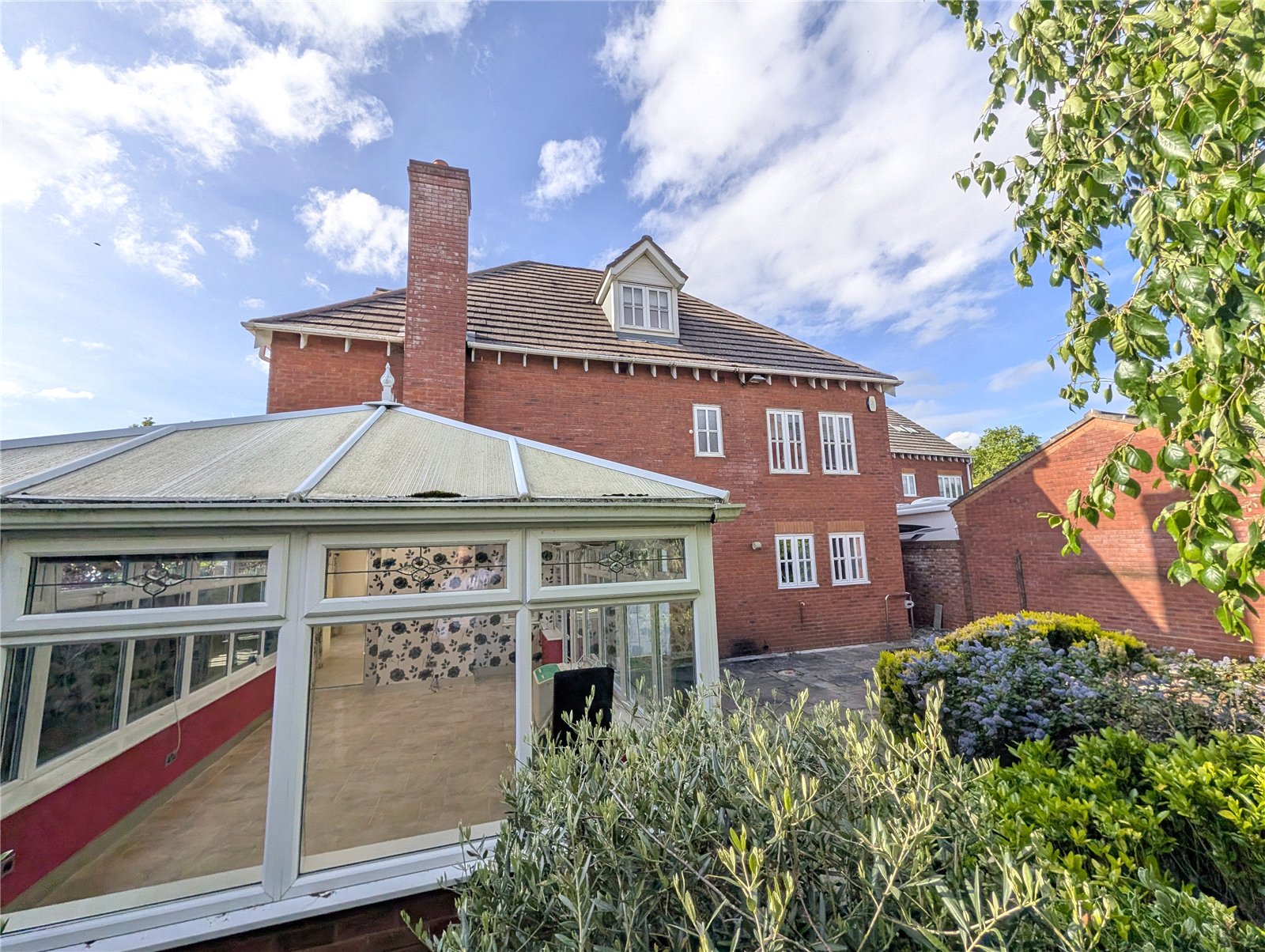 Bratton Road, Bratton, Telford, TF5 - DB Roberts
