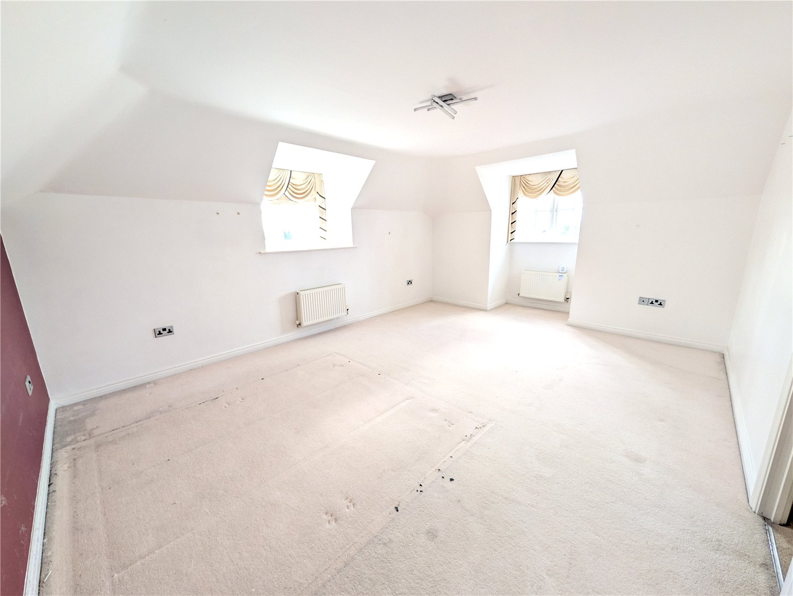 Bratton Road, Bratton, Telford, TF5 - DB Roberts